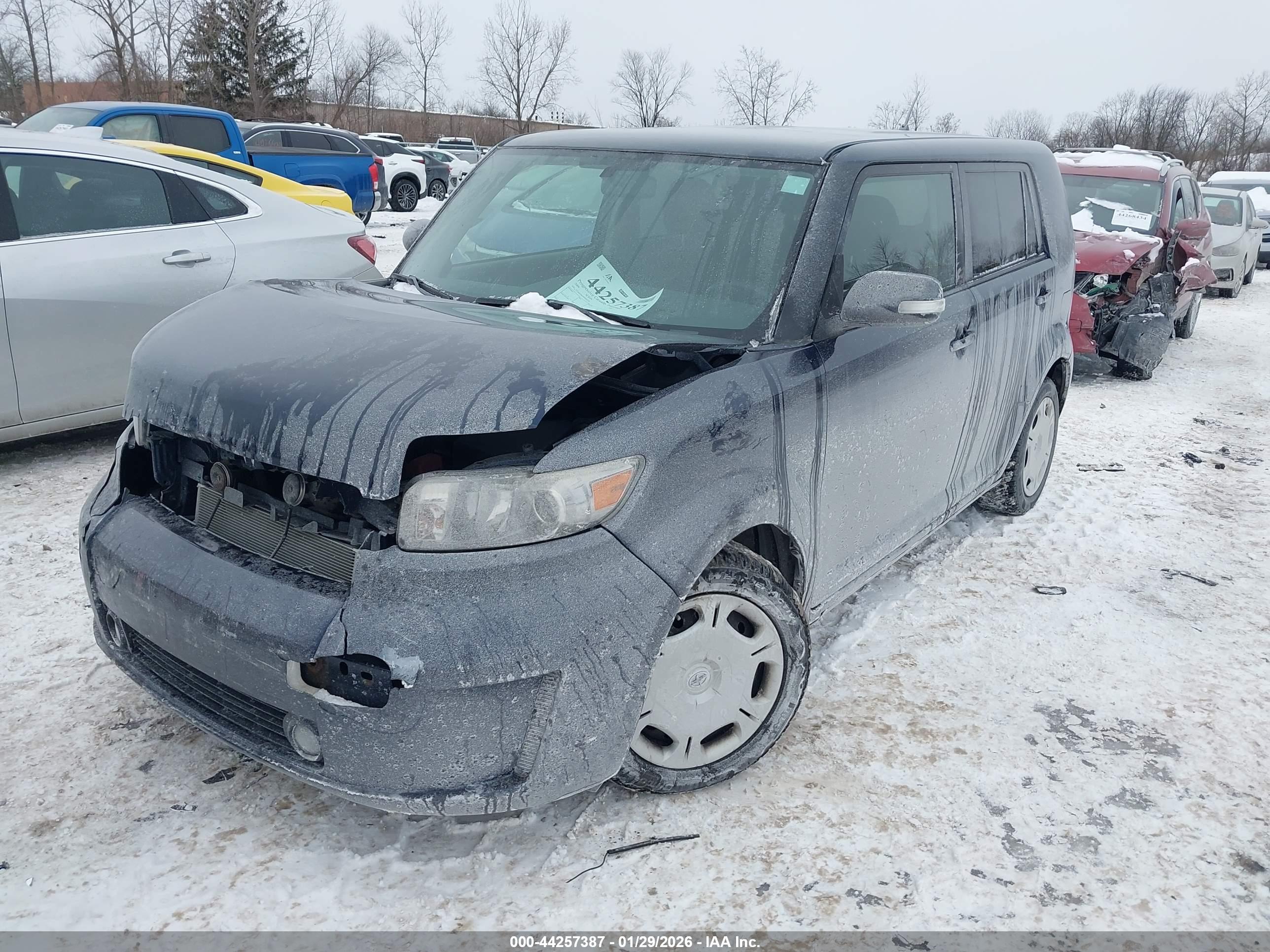 SCION XB image 2