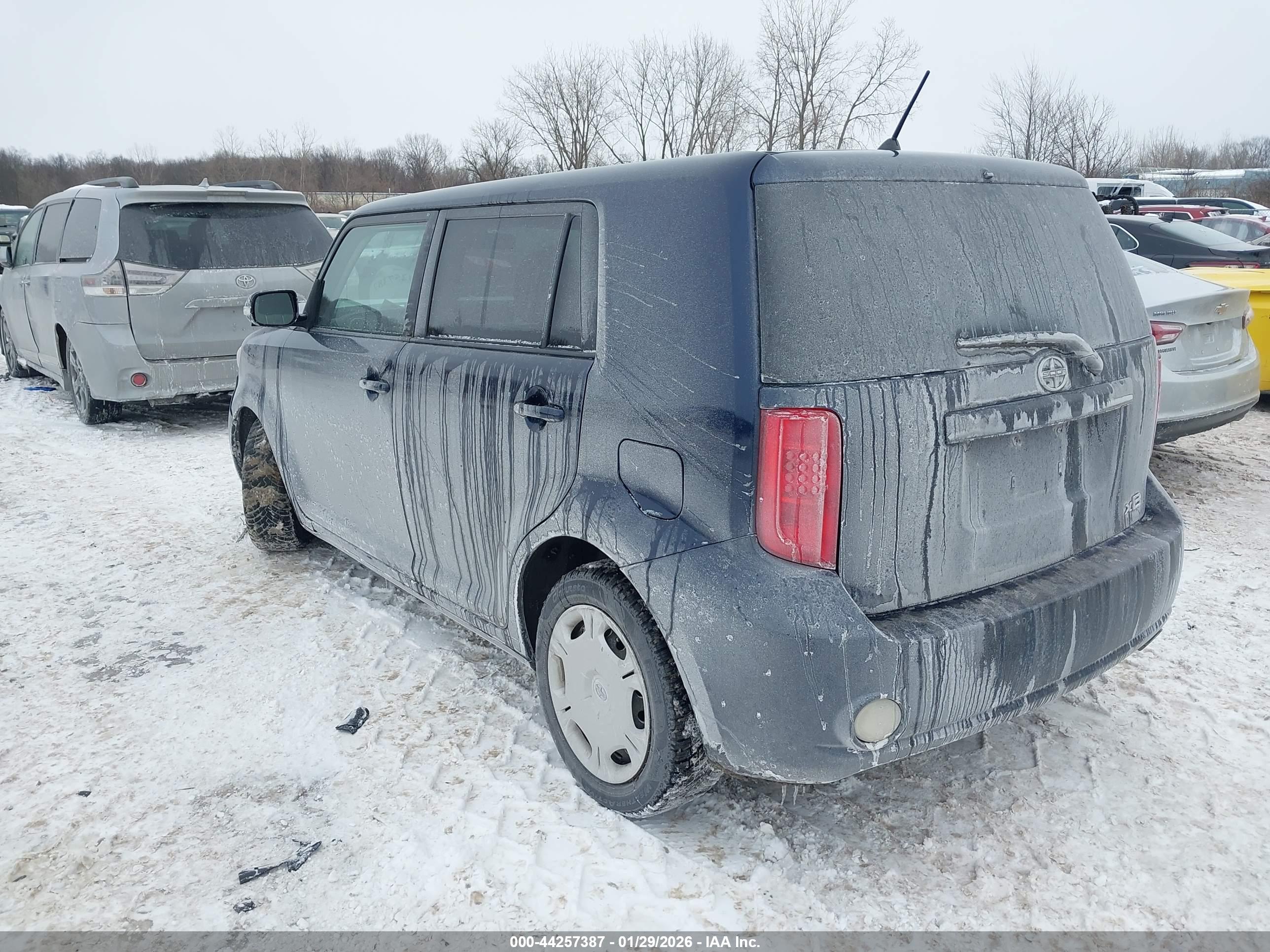 SCION XB image 3