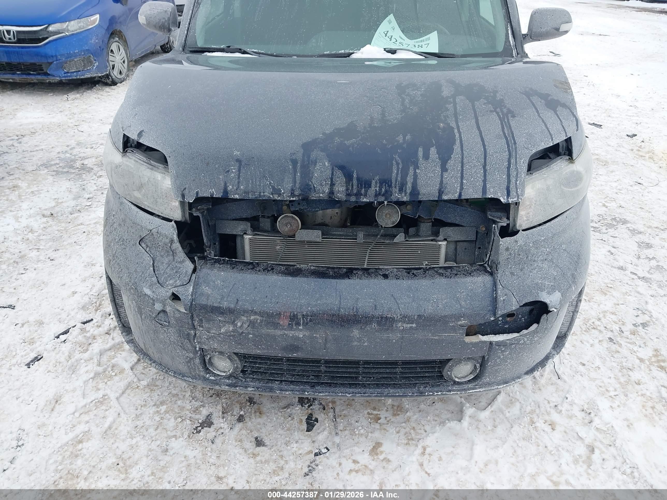 SCION XB image 6