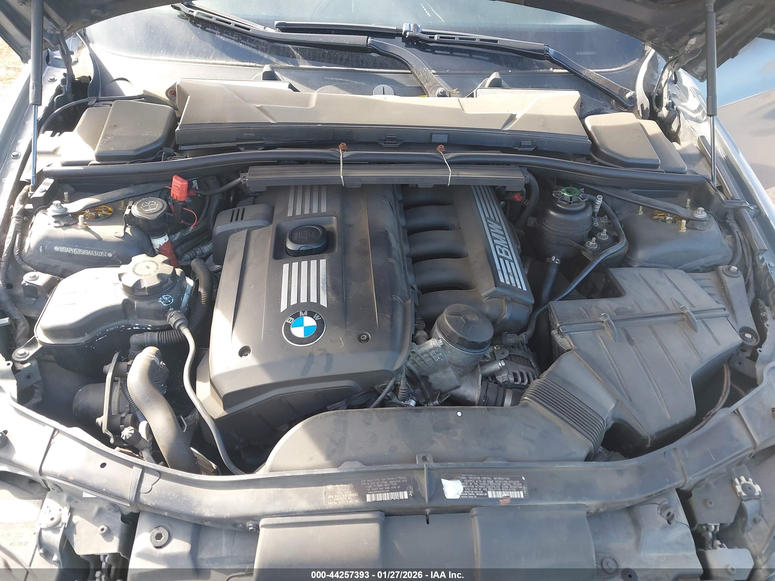 BMW 328I image 10
