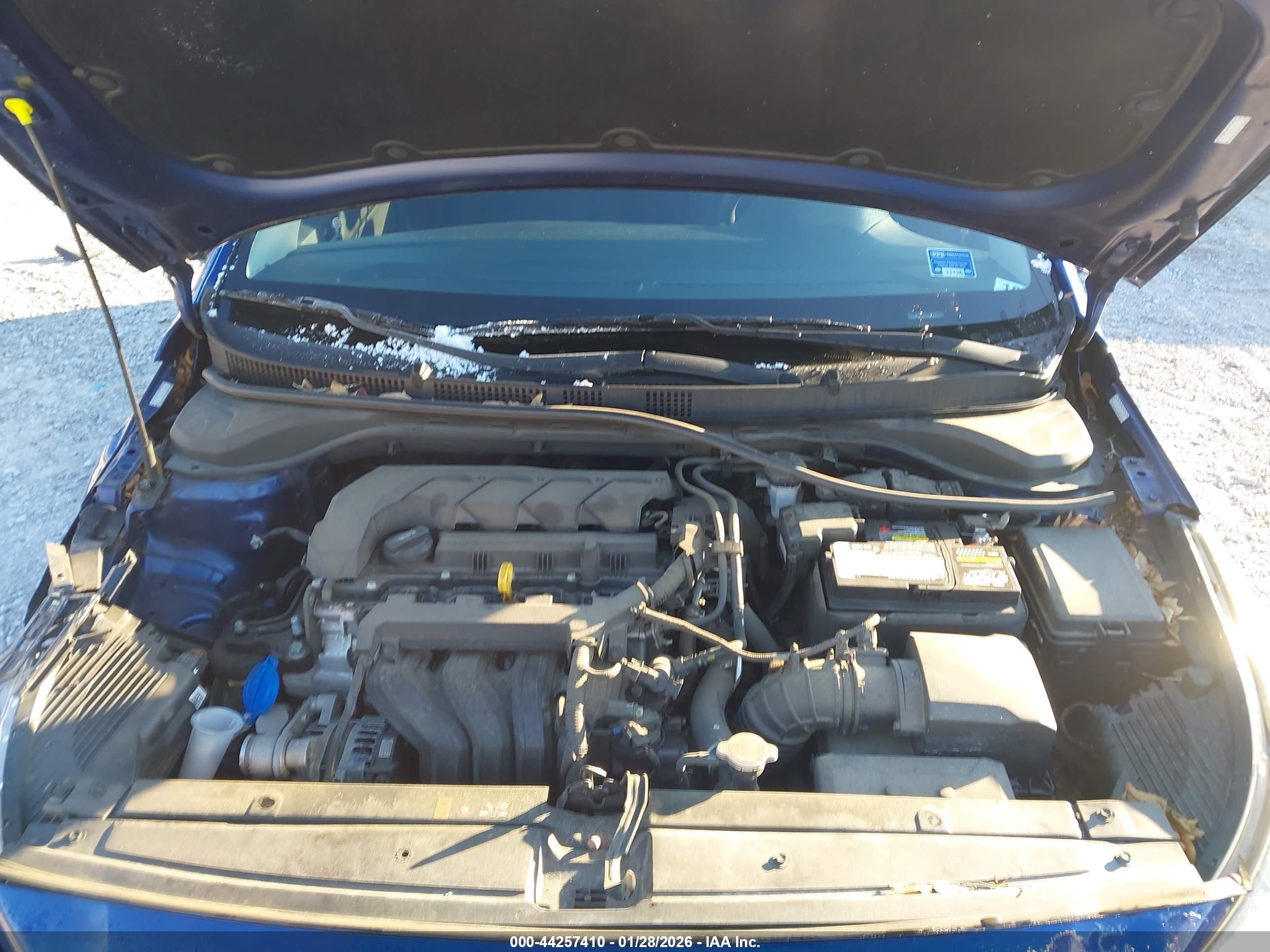 HYUNDAI ACCENT image 10