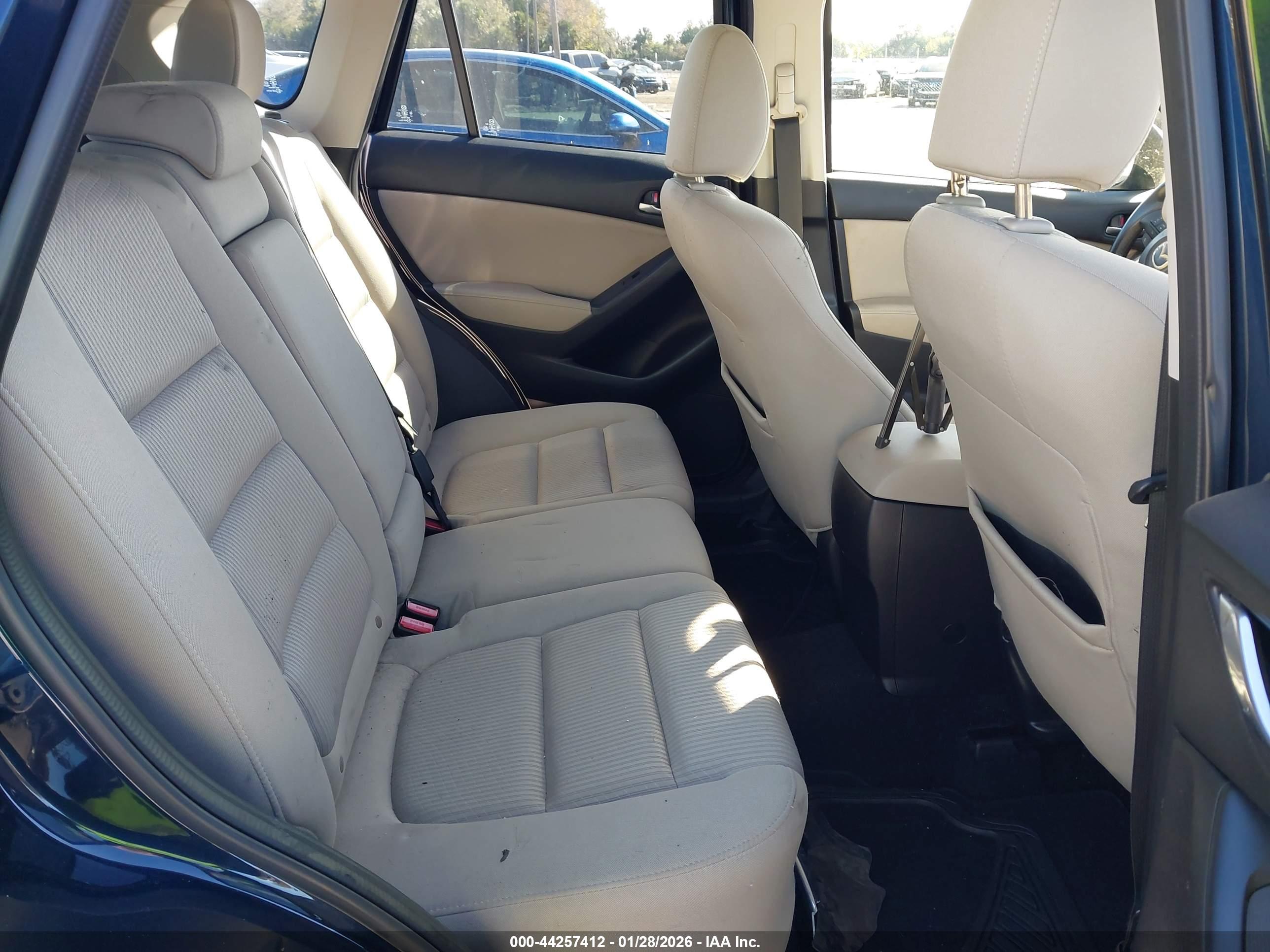 MAZDA CX-5 image 8
