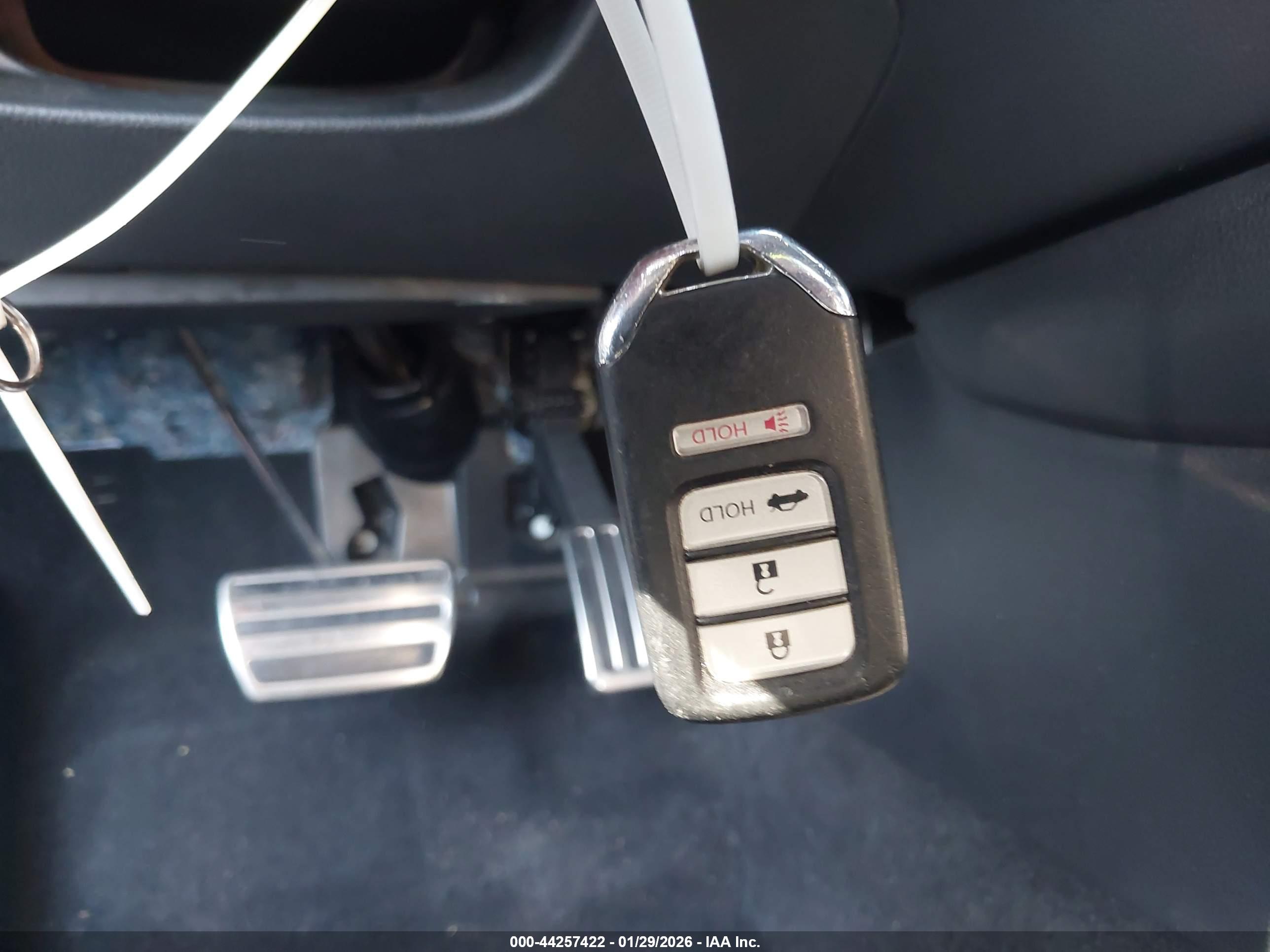 HONDA ACCORD image 11
