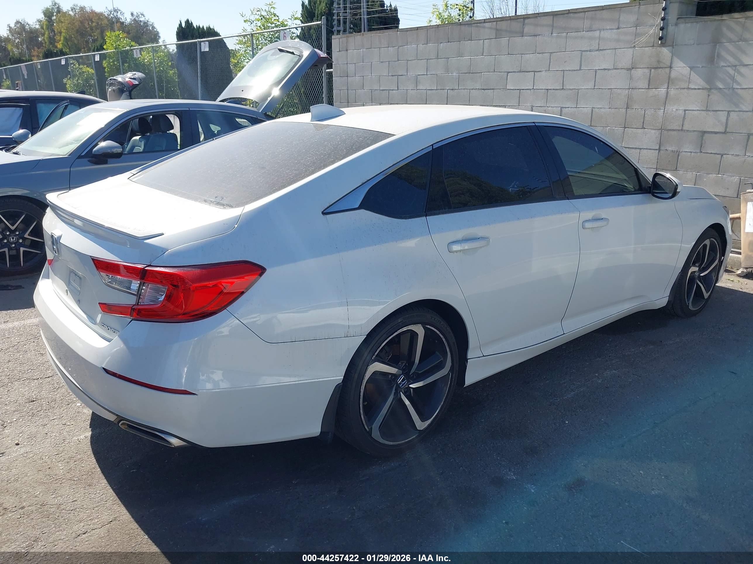 HONDA ACCORD image 4