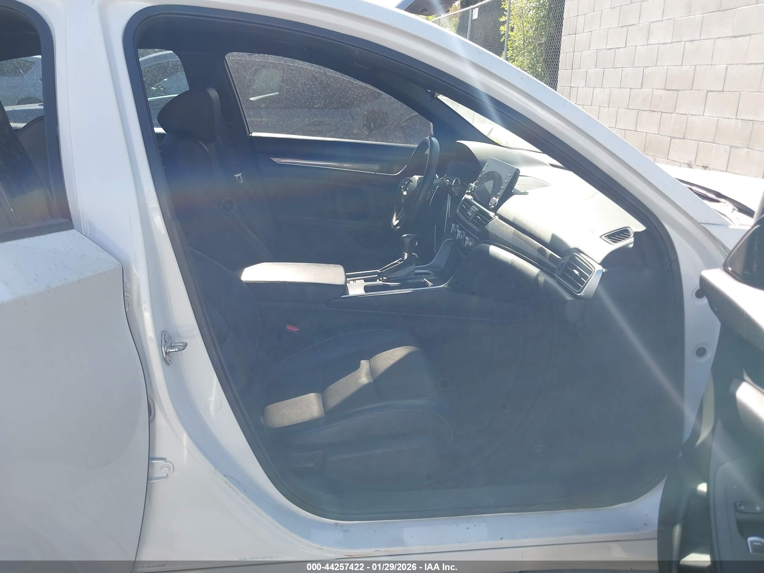 HONDA ACCORD image 5