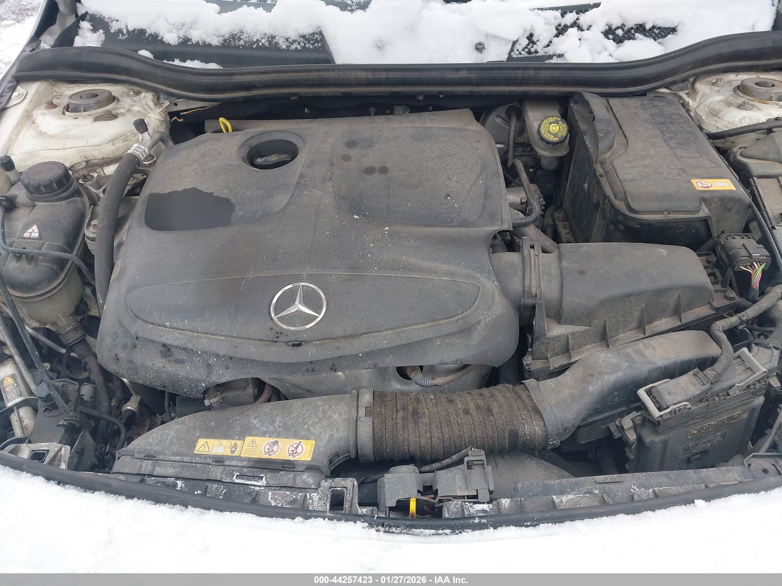 MERCEDES-BENZ CLA image 10