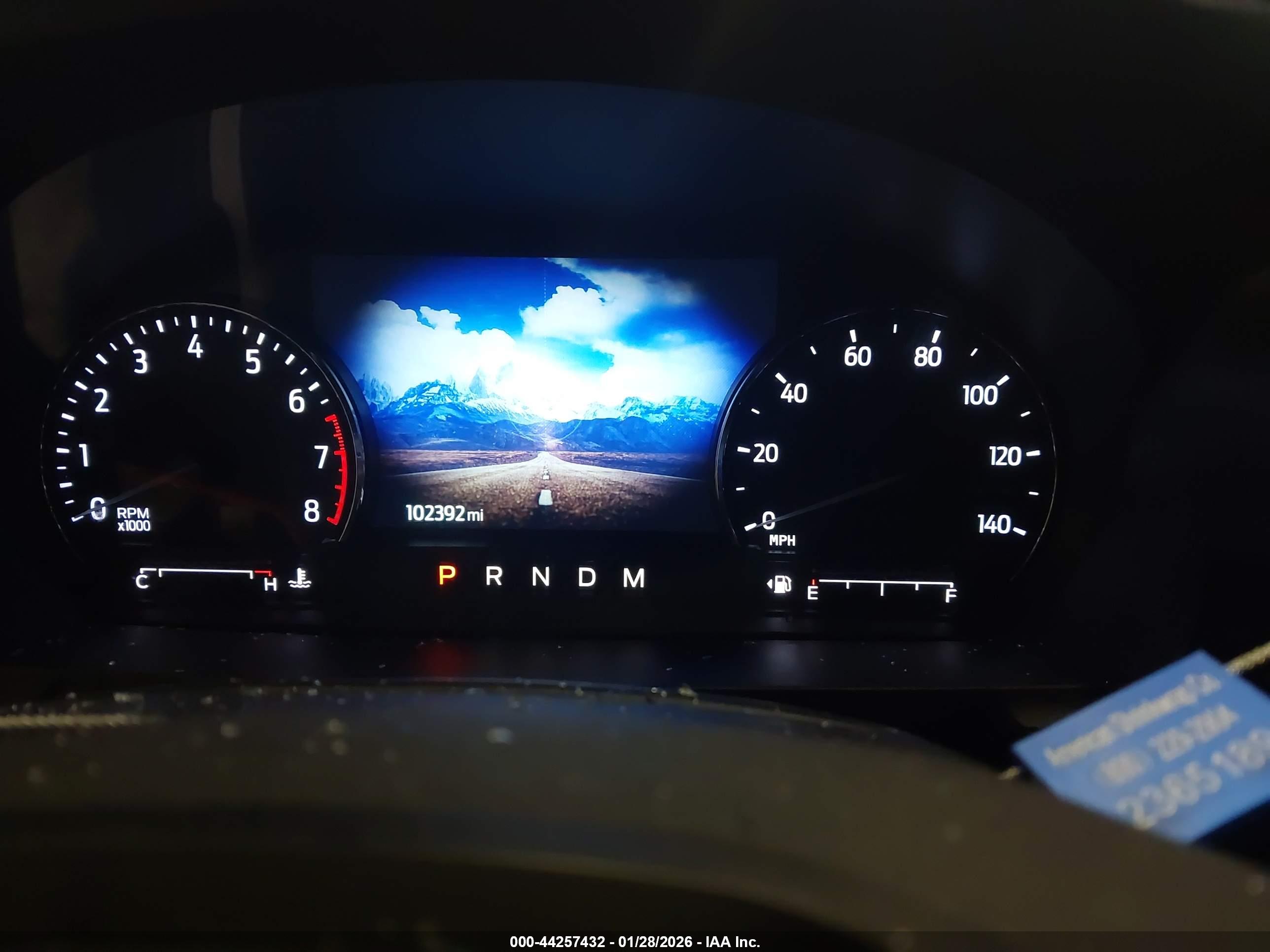 FORD EXPLORER image 7