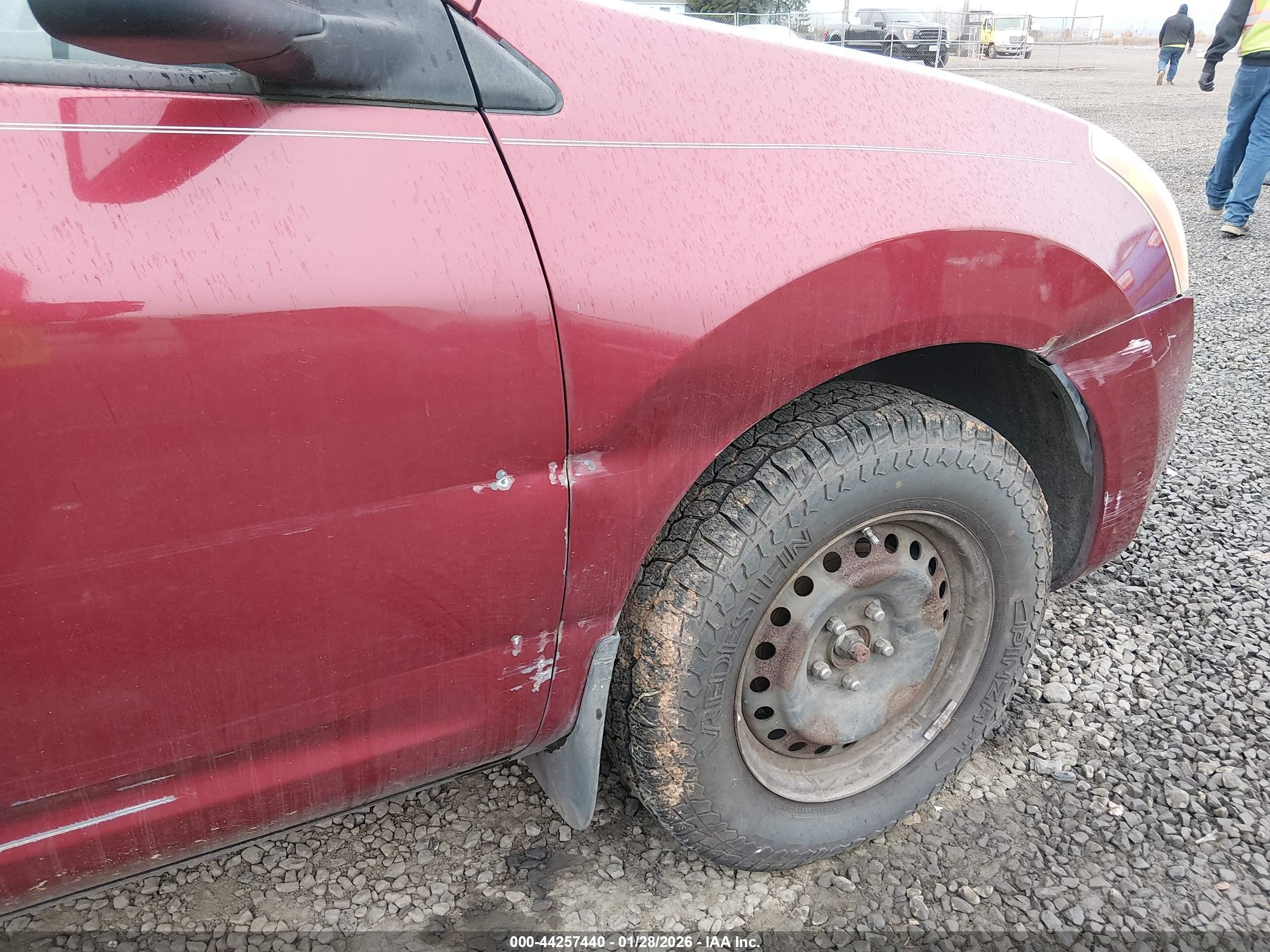 NISSAN ROGUE image 6
