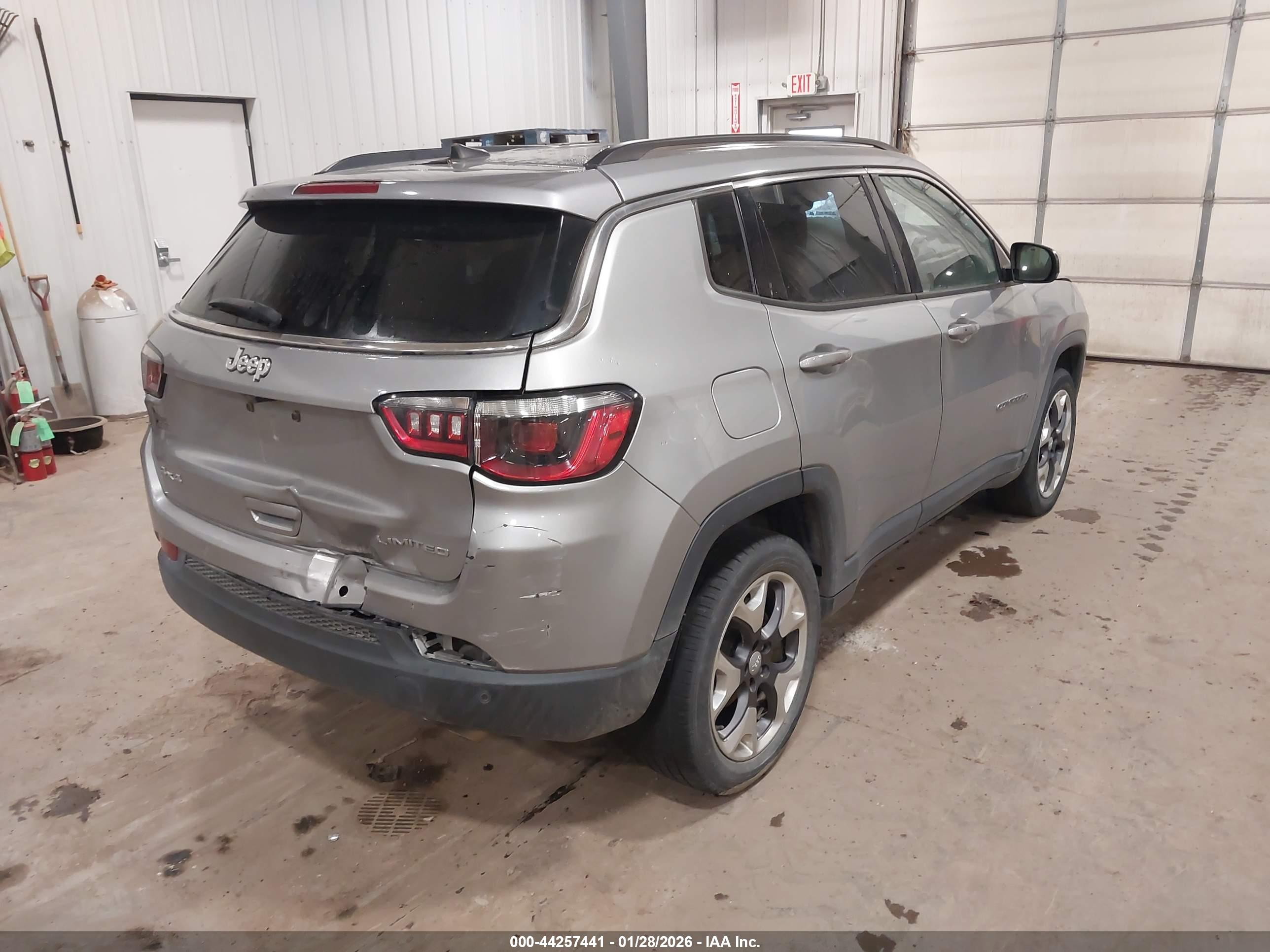 JEEP COMPASS image 4