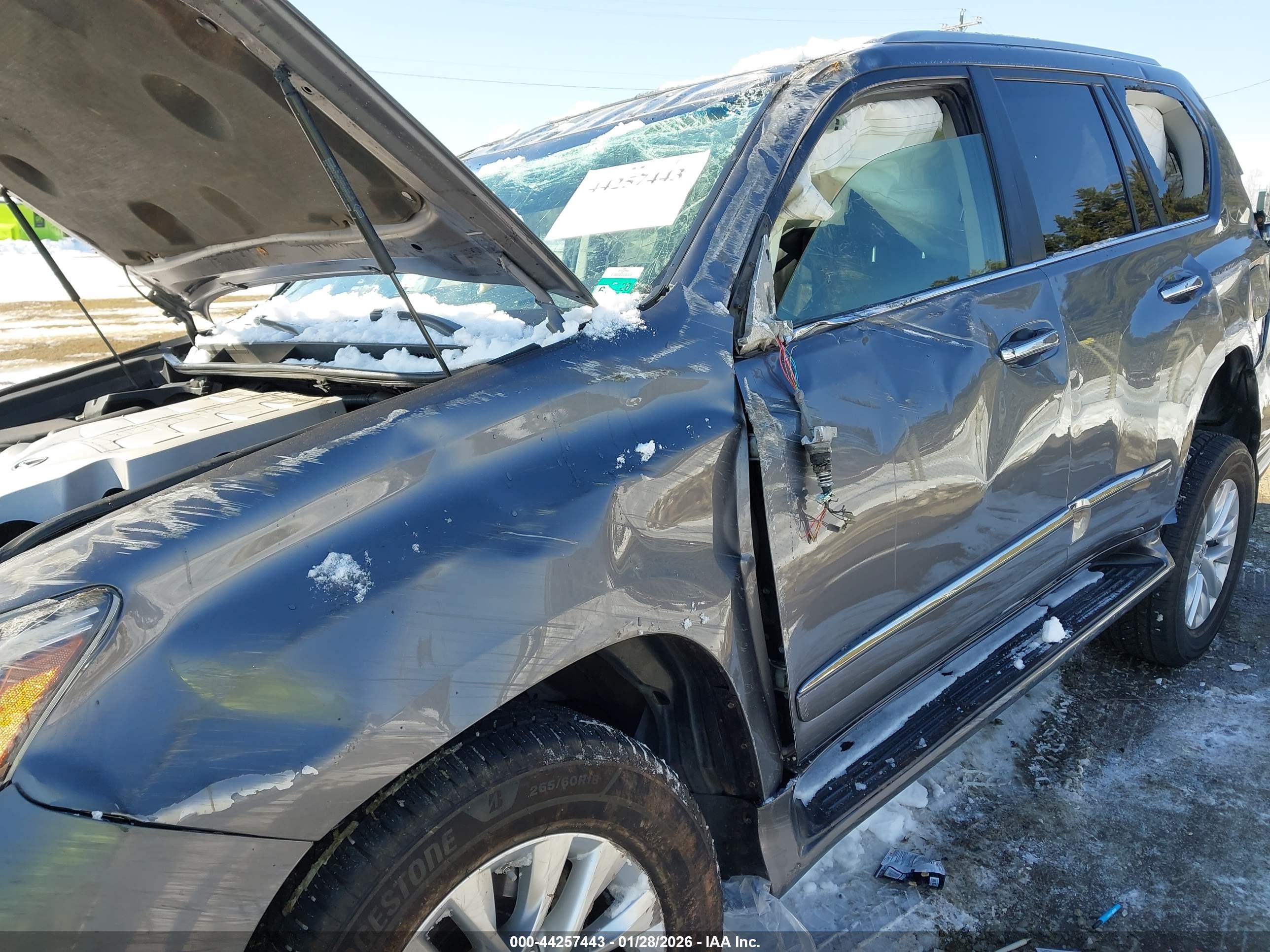 LEXUS GX image 6
