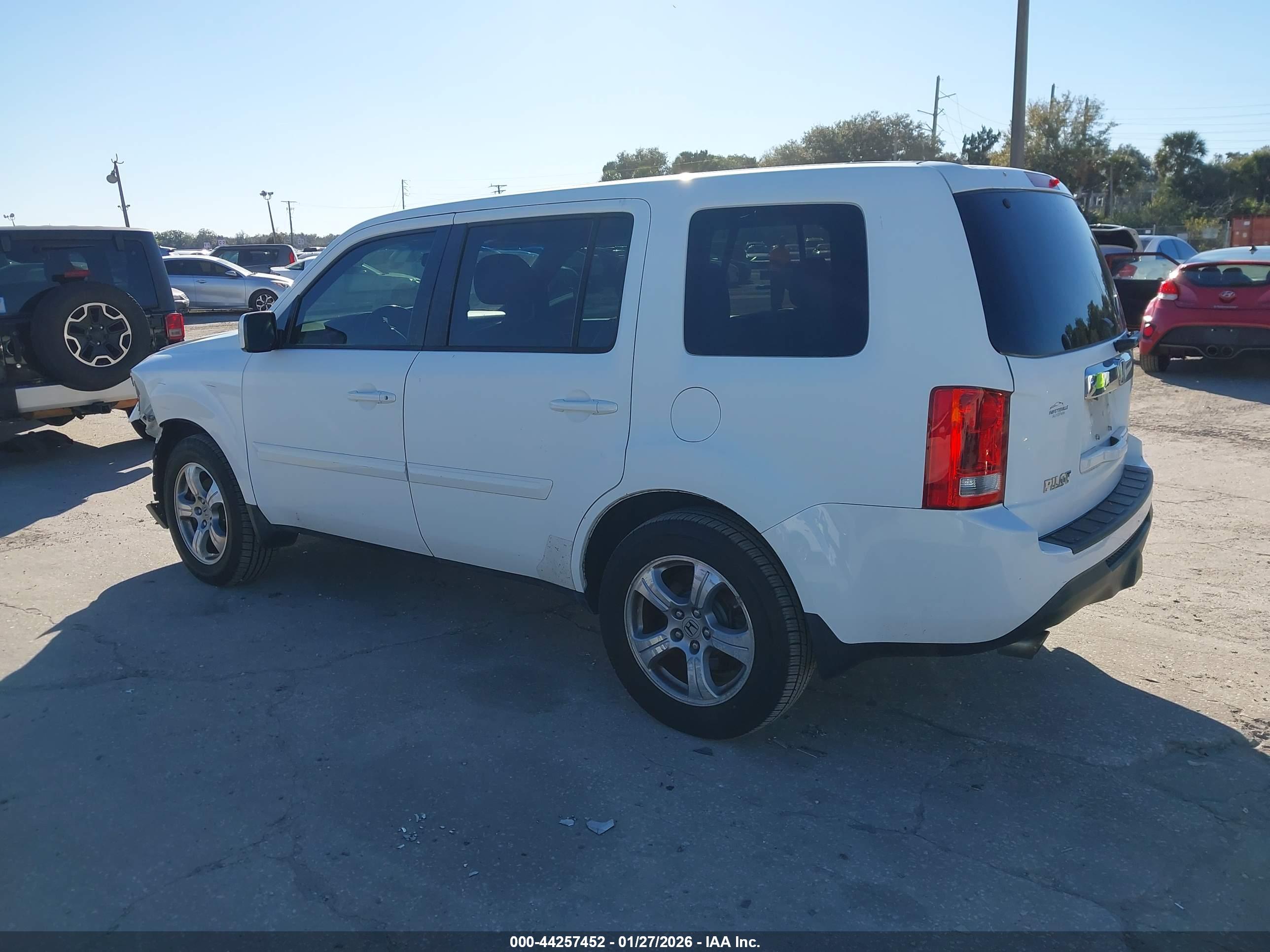 HONDA PILOT image 3