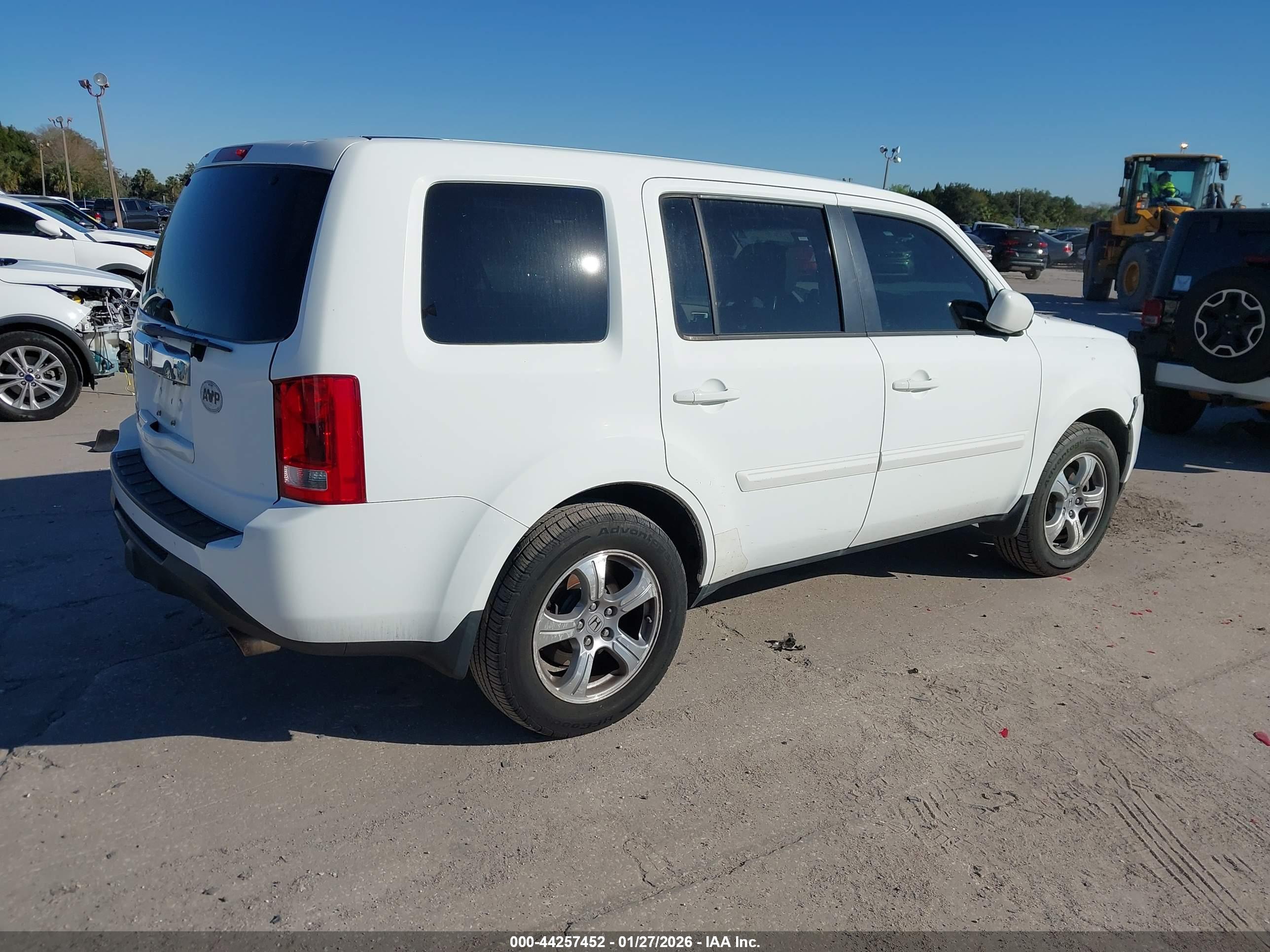 HONDA PILOT image 4