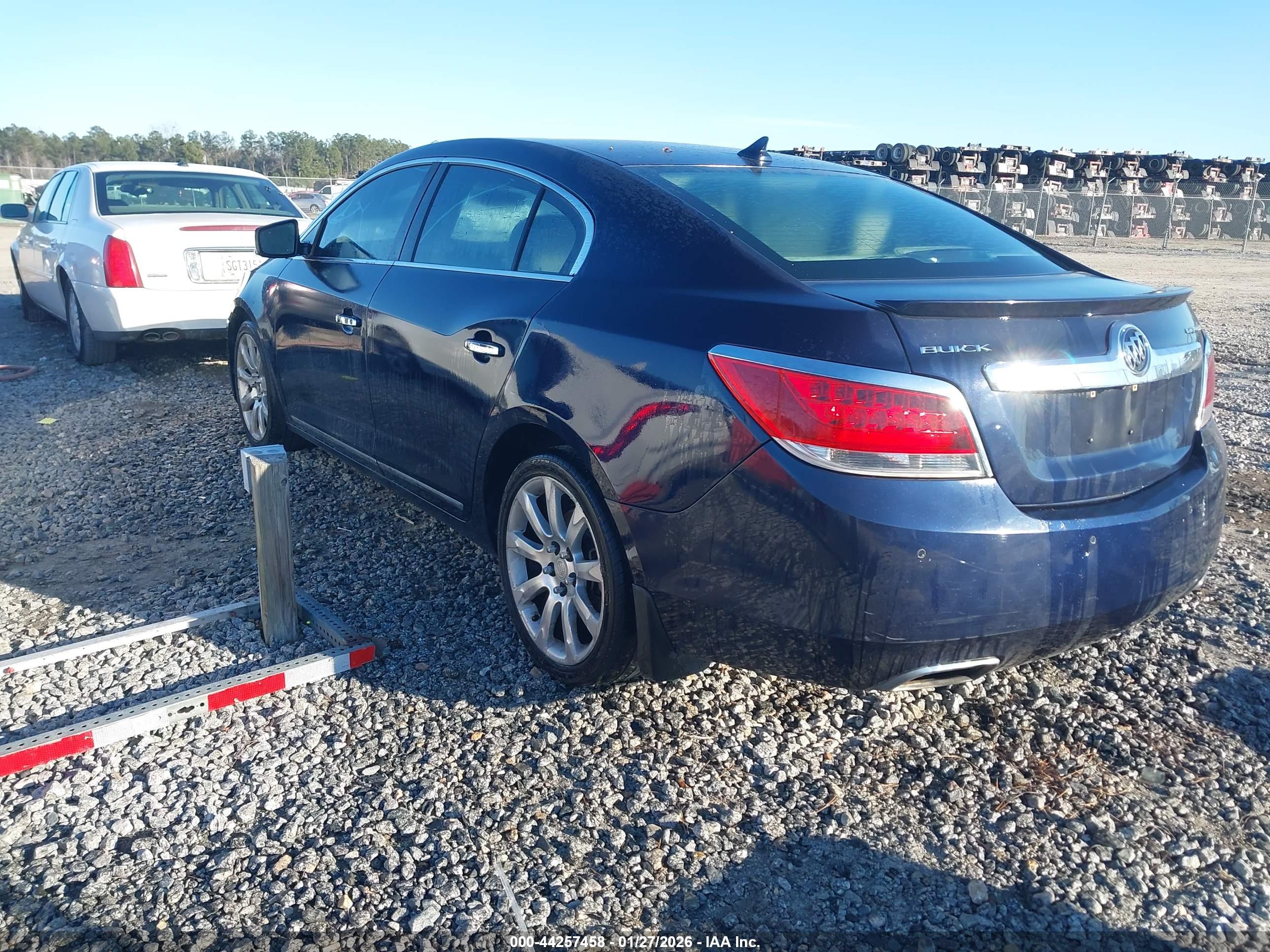BUICK LACROSSE image 3