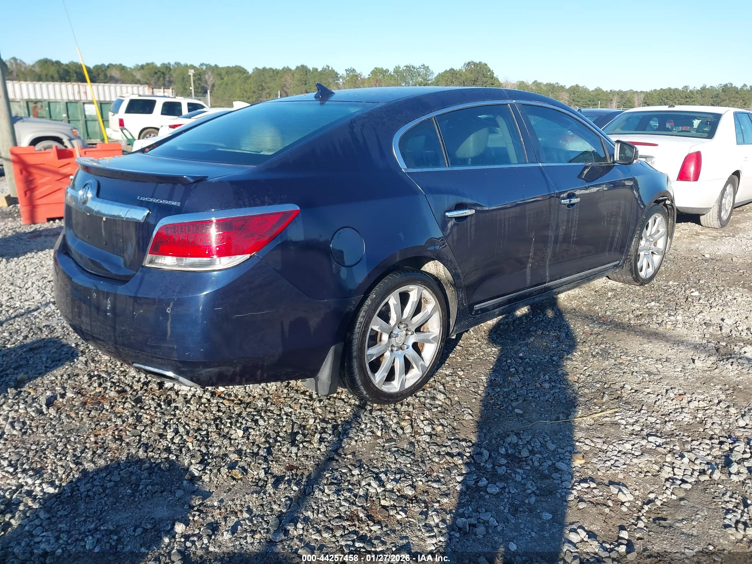 BUICK LACROSSE image 4
