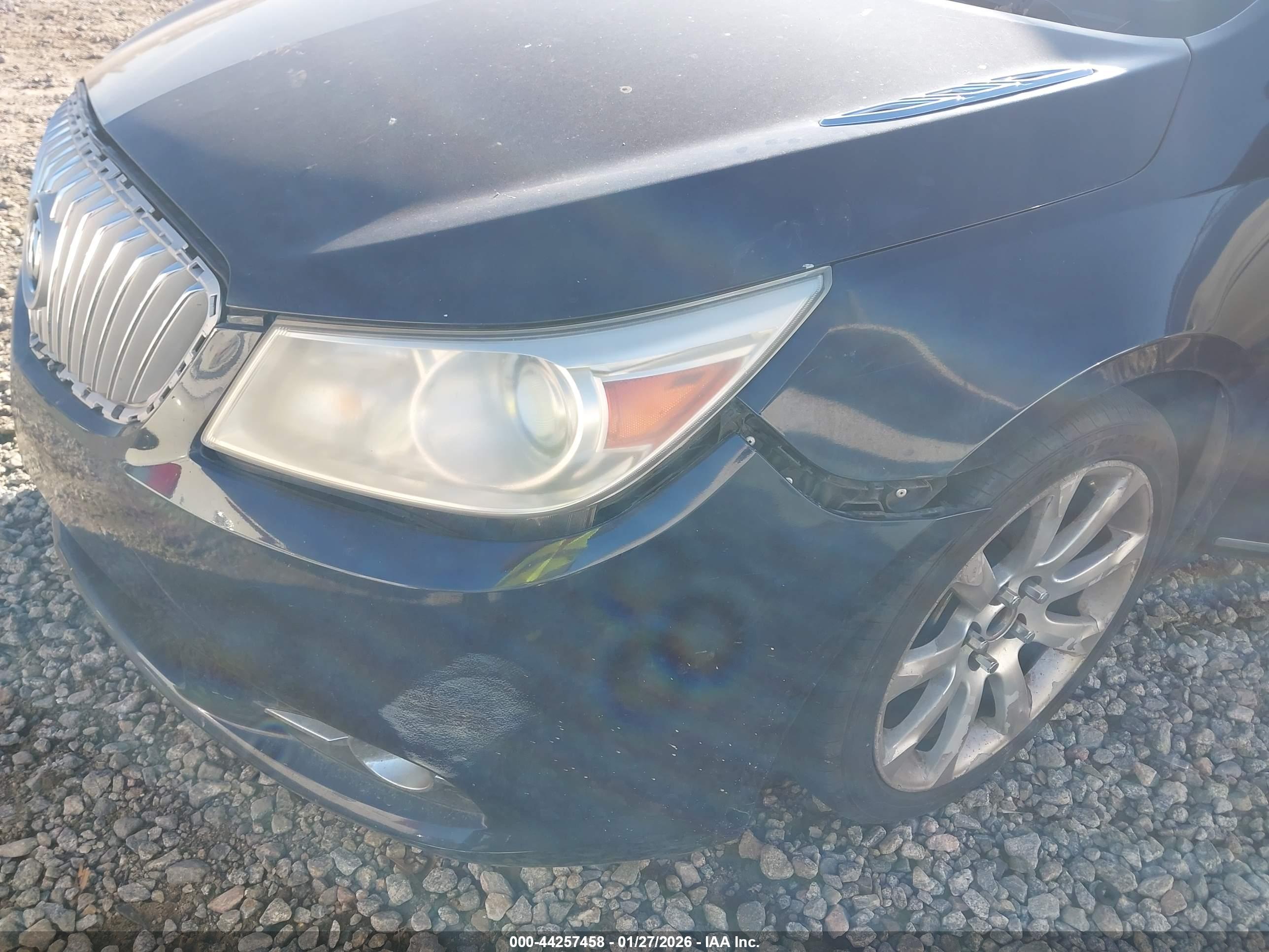 BUICK LACROSSE image 6