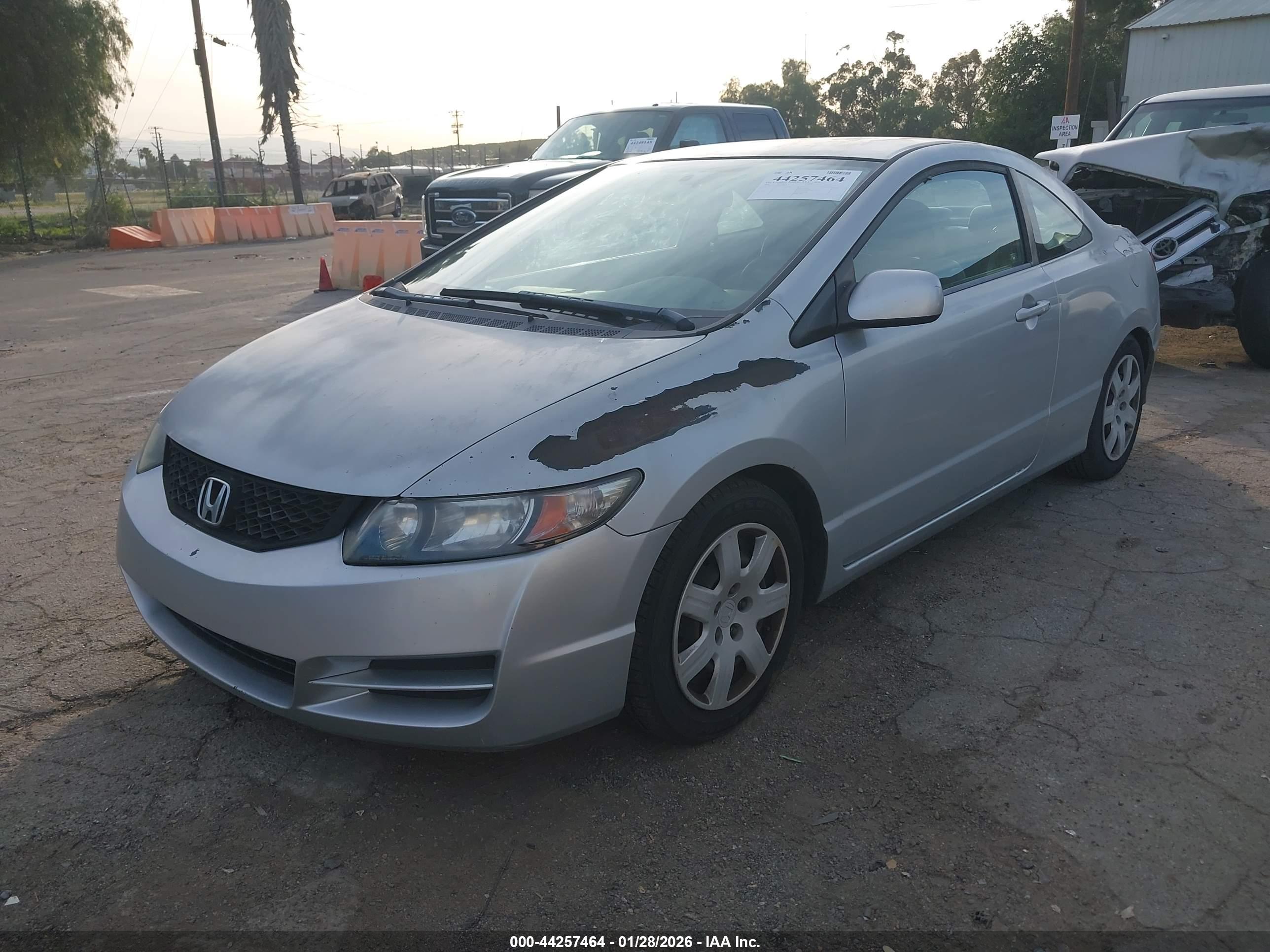 HONDA CIVIC image 2