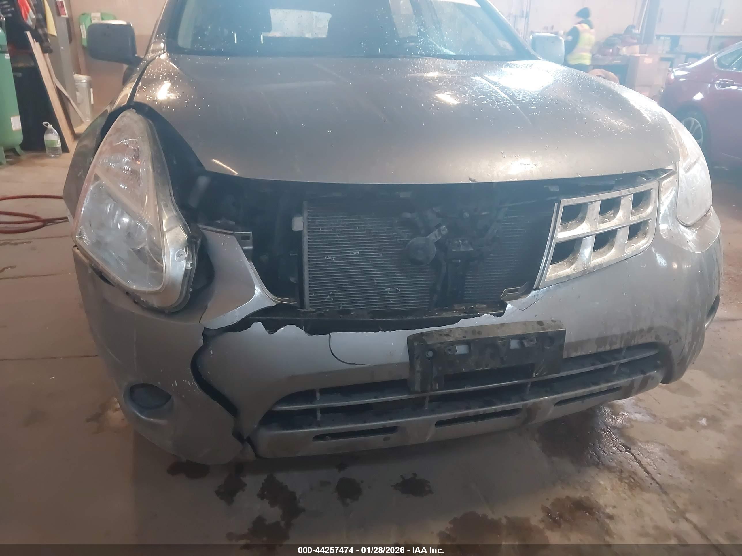 NISSAN ROGUE image 6