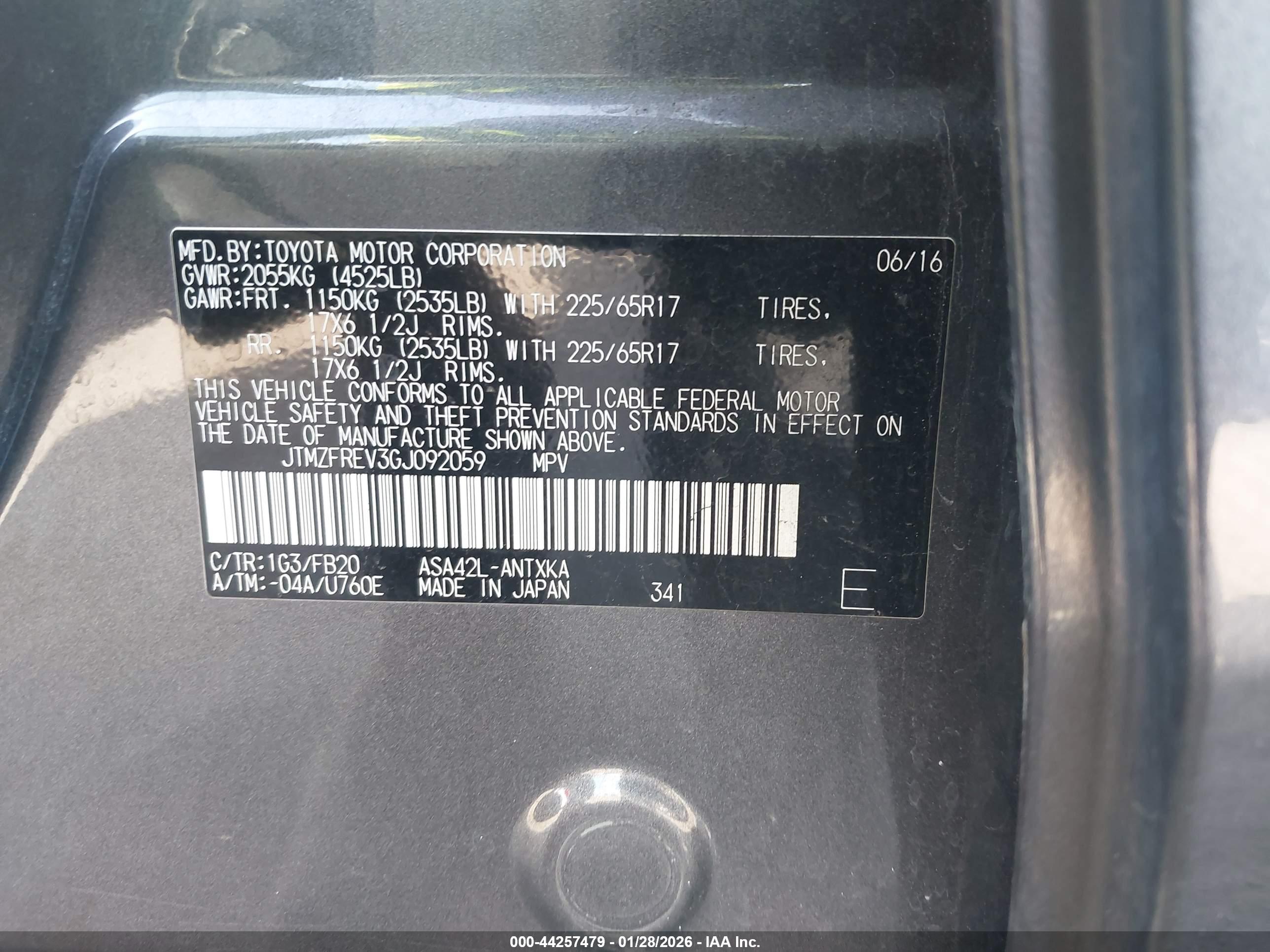 TOYOTA RAV4 image 9