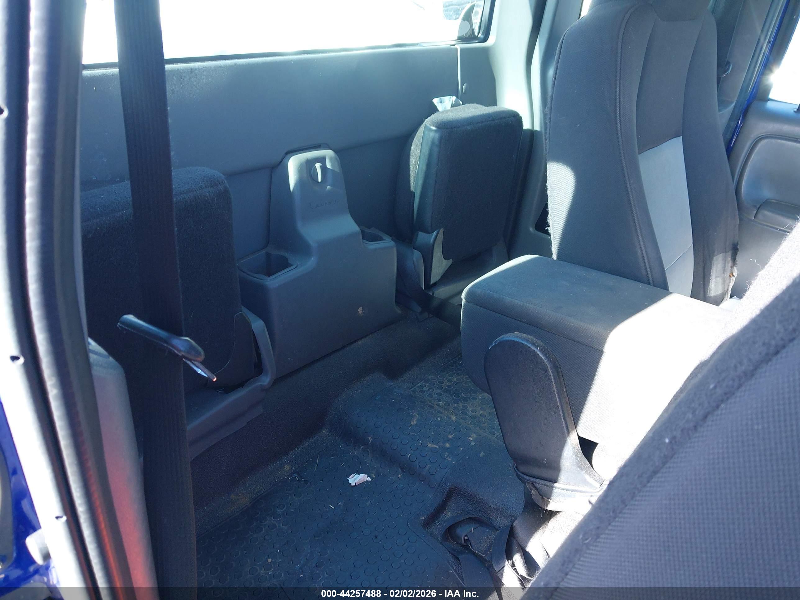 FORD RANGER image 8