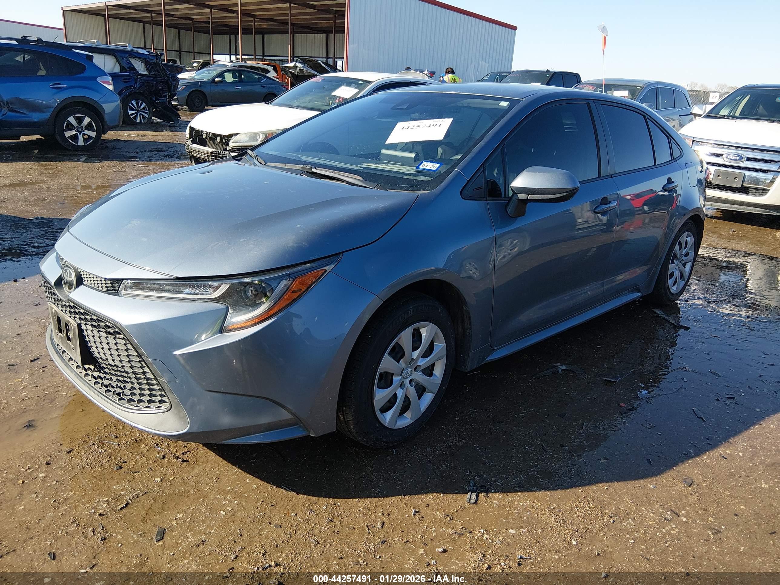 TOYOTA COROLLA image 2