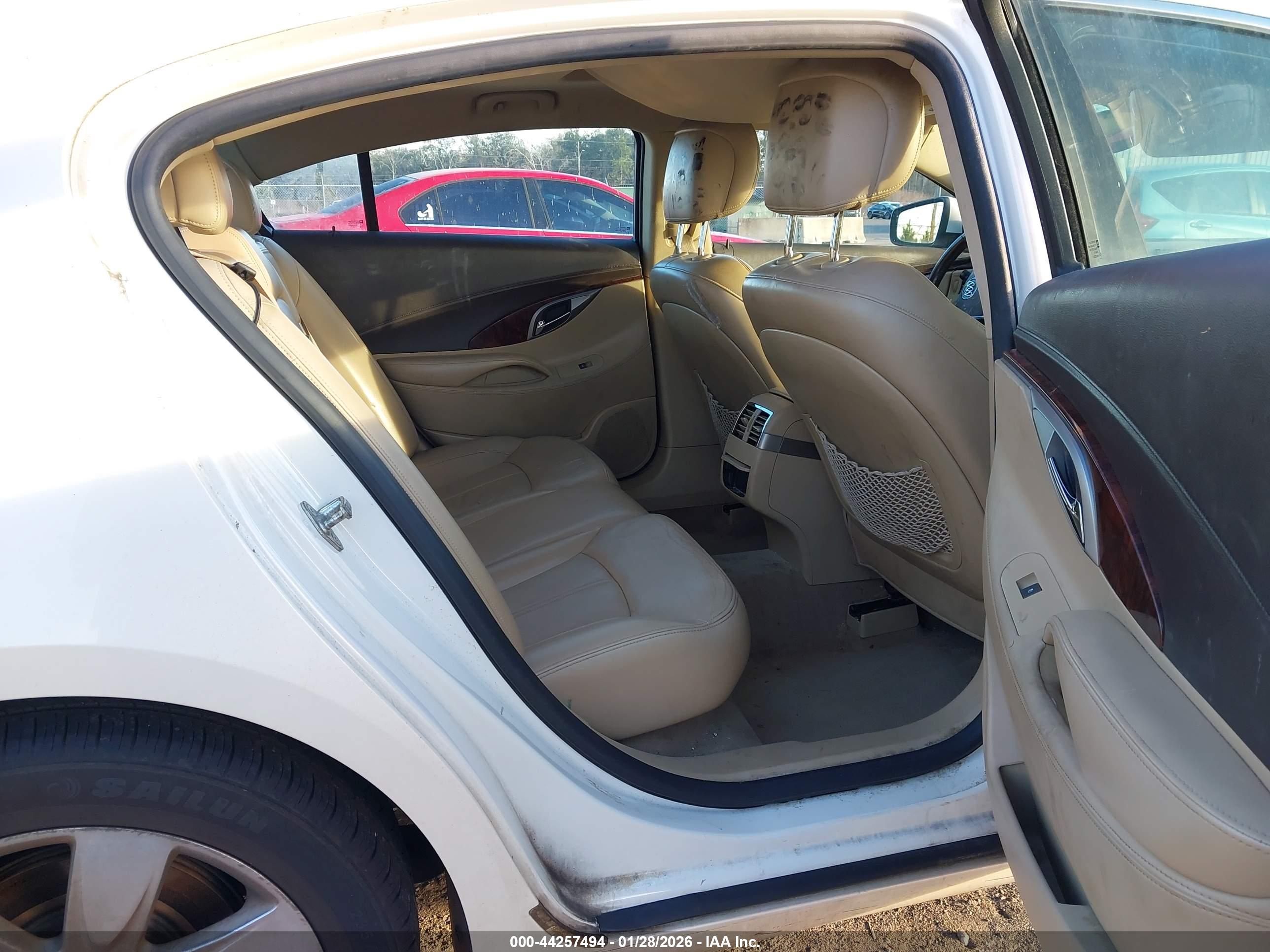 BUICK LACROSSE image 8