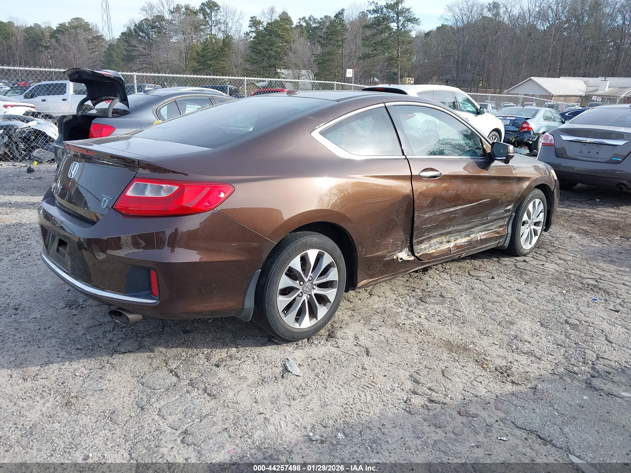 HONDA ACCORD image 4
