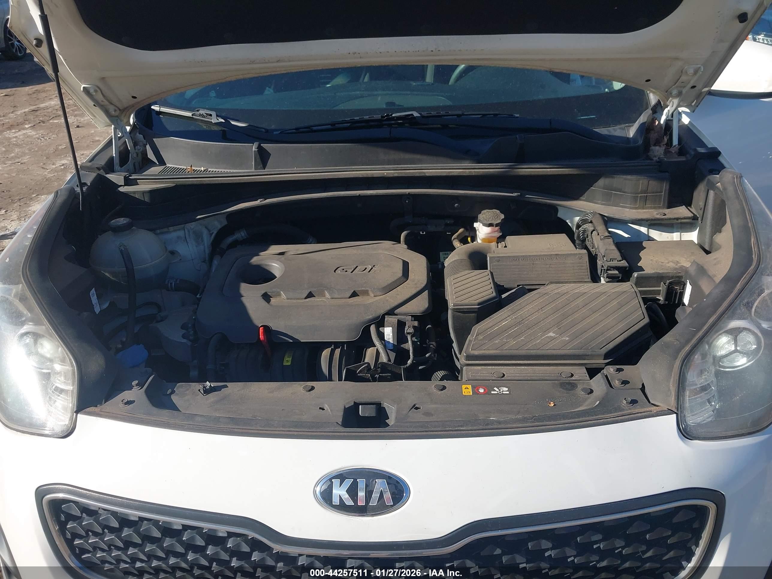 KIA SPORTAGE image 10