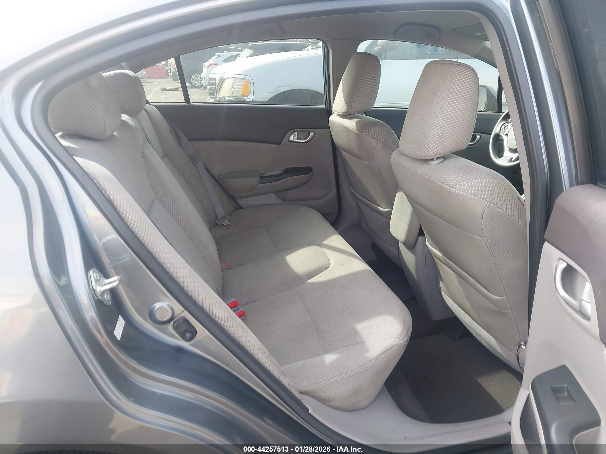 HONDA CIVIC image 8