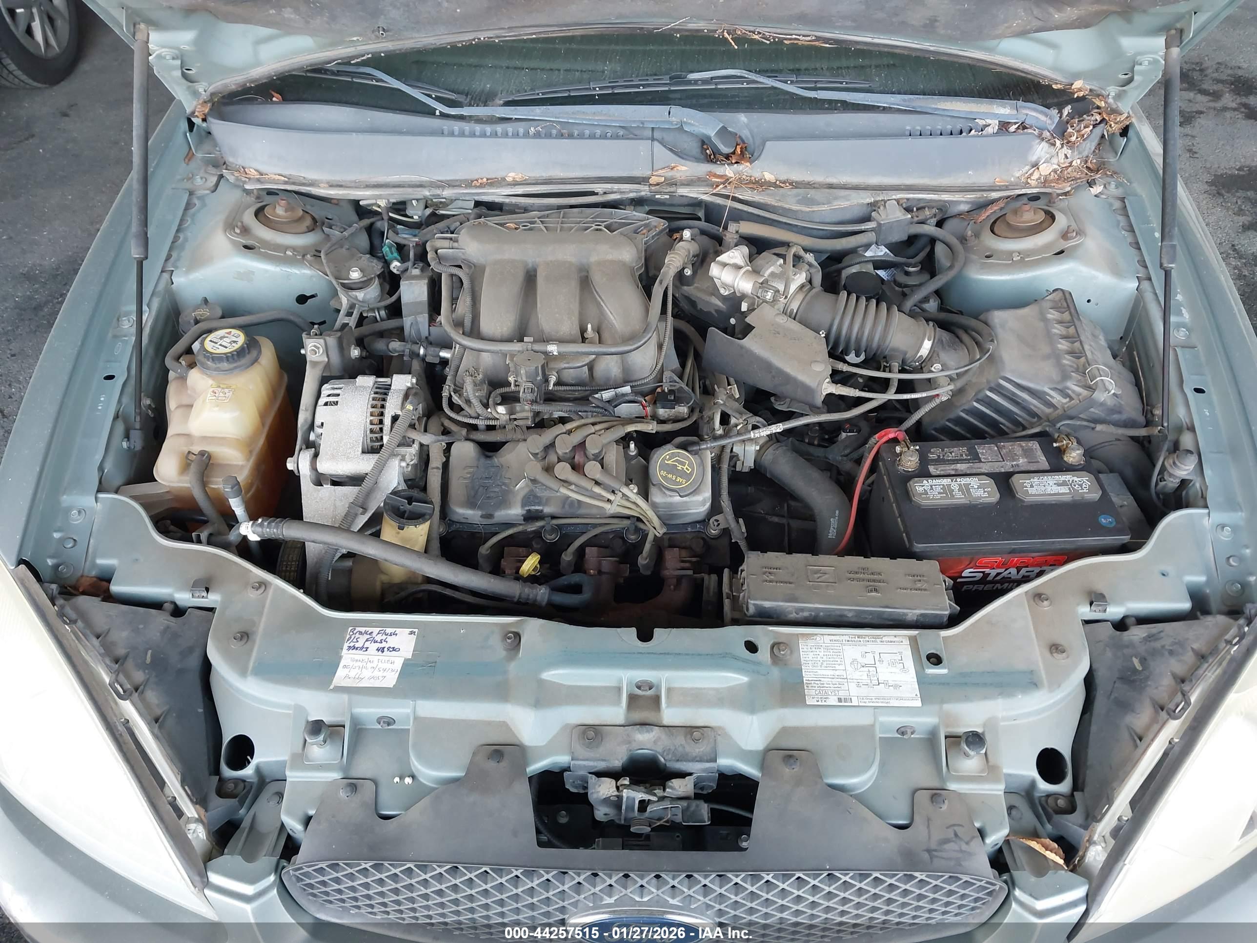 FORD TAURUS image 10