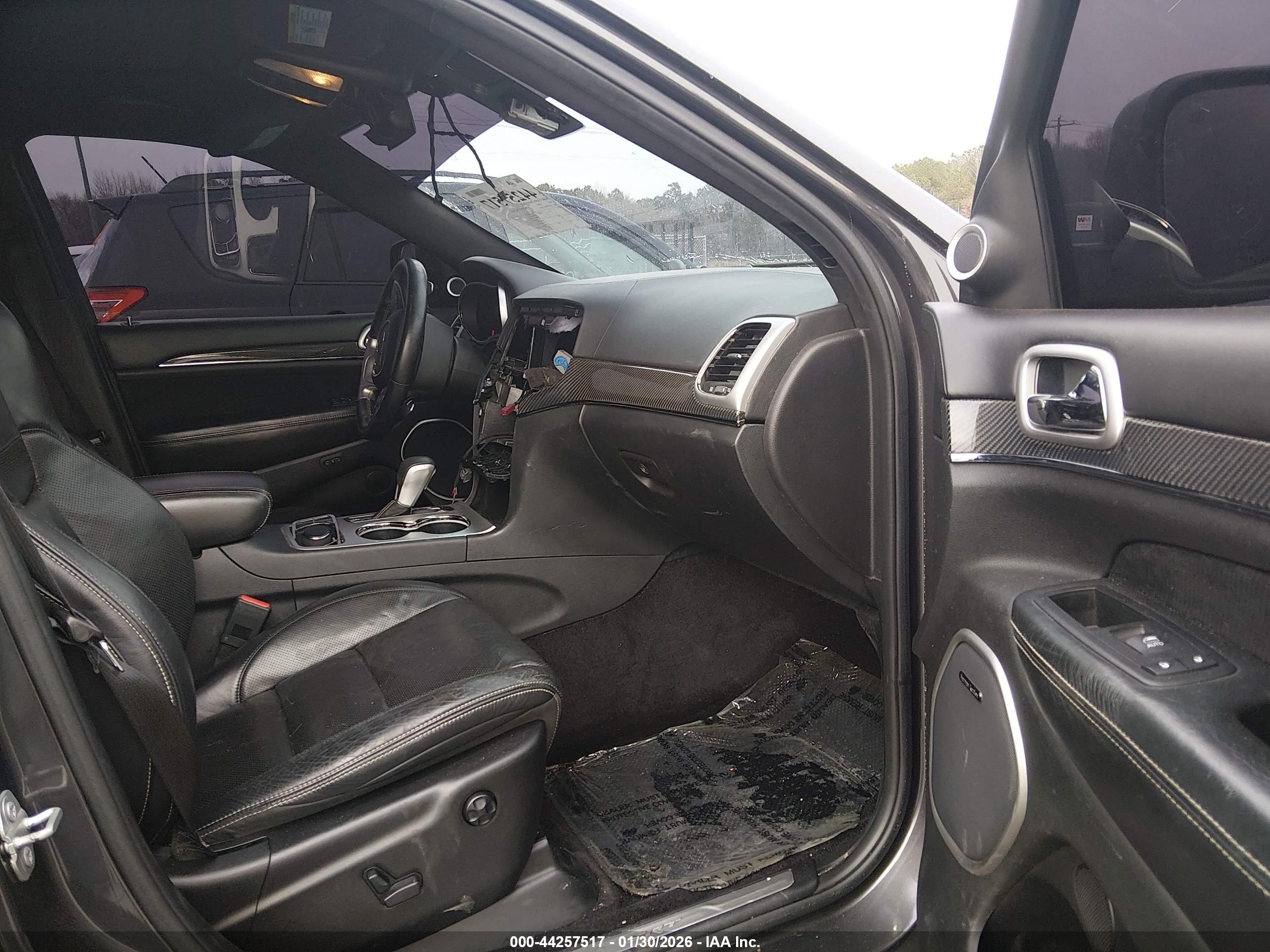 JEEP GRAND image 5