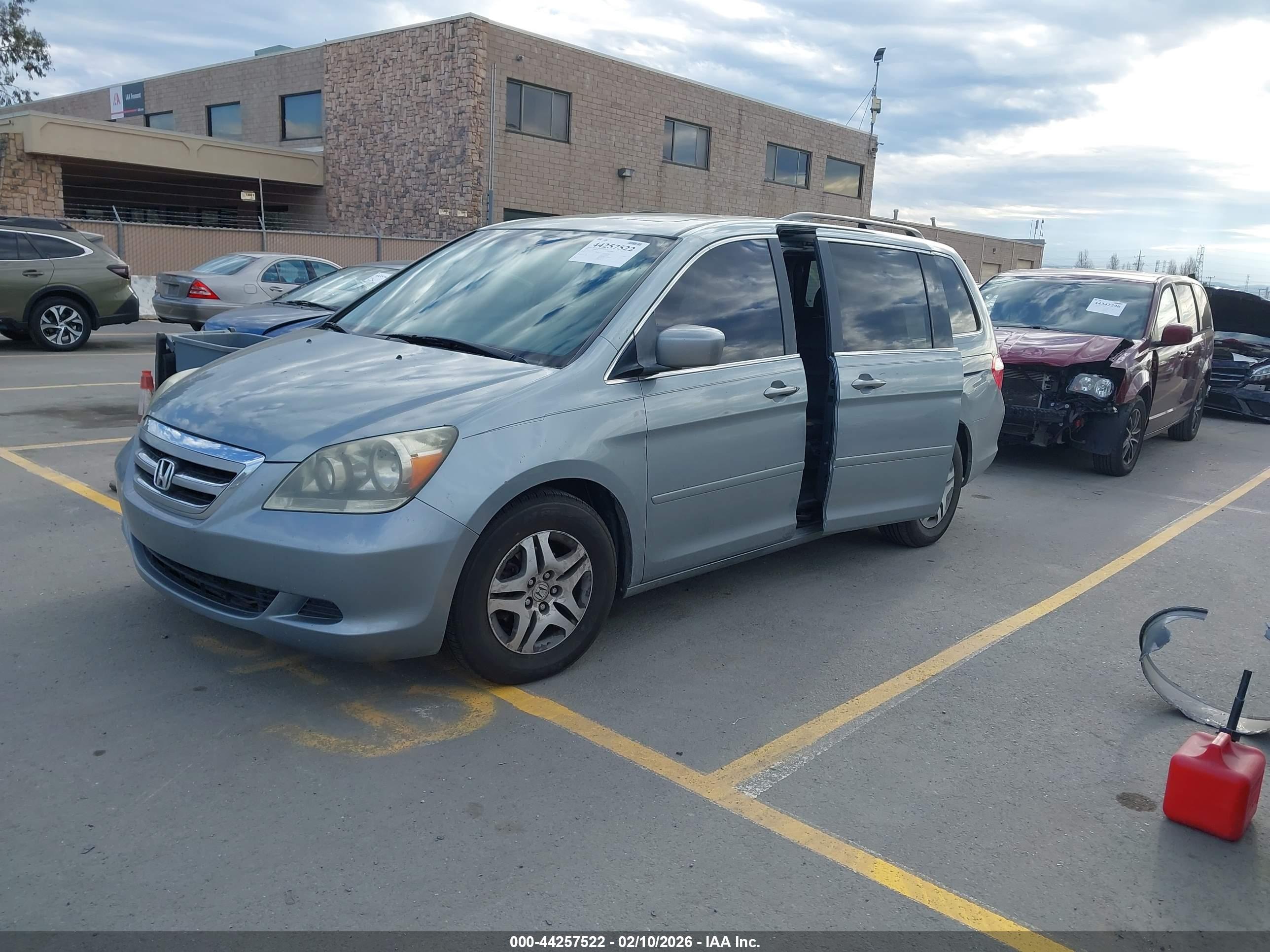 HONDA ODYSSEY image 2
