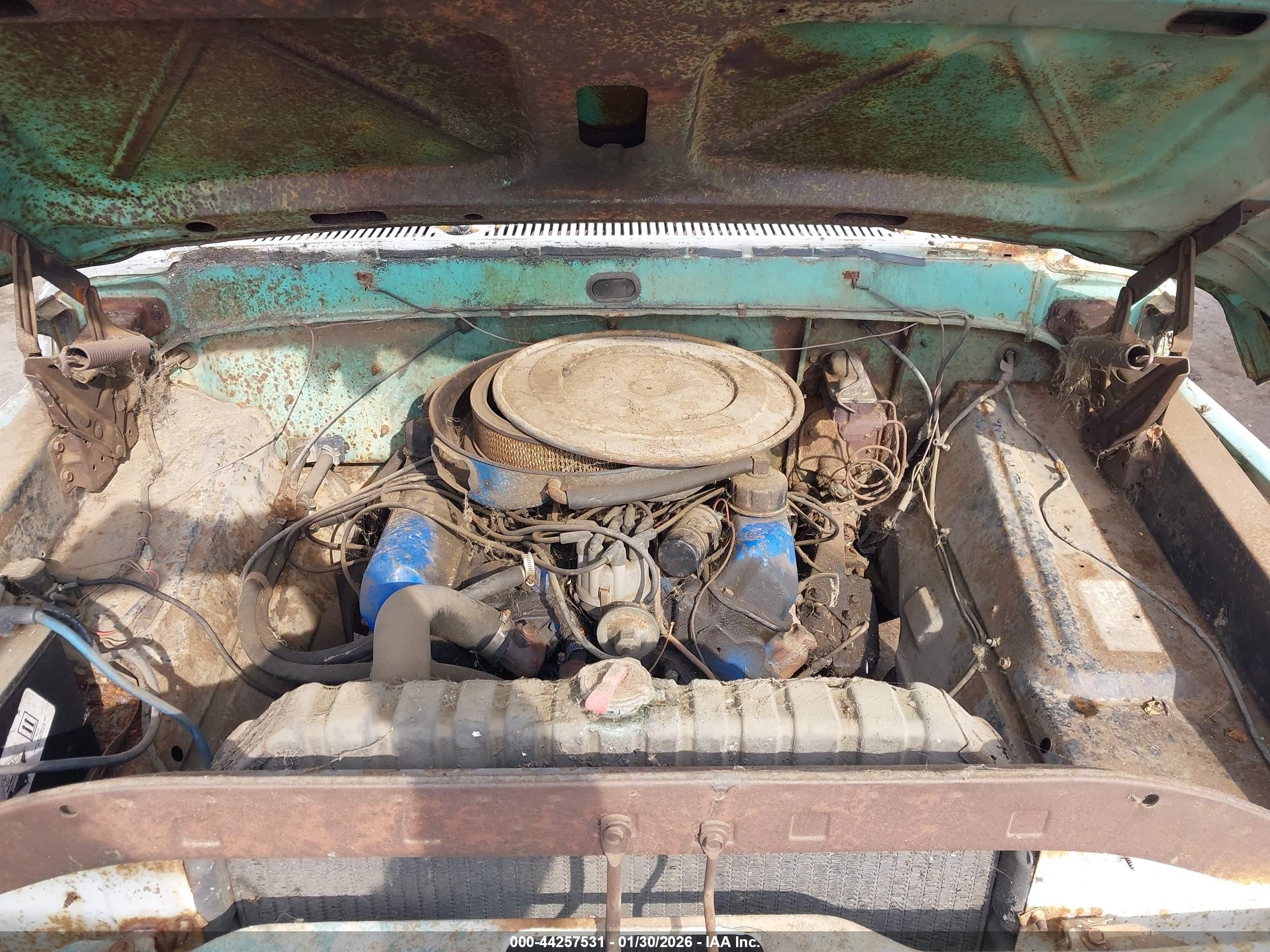FORD PICKUP image 10