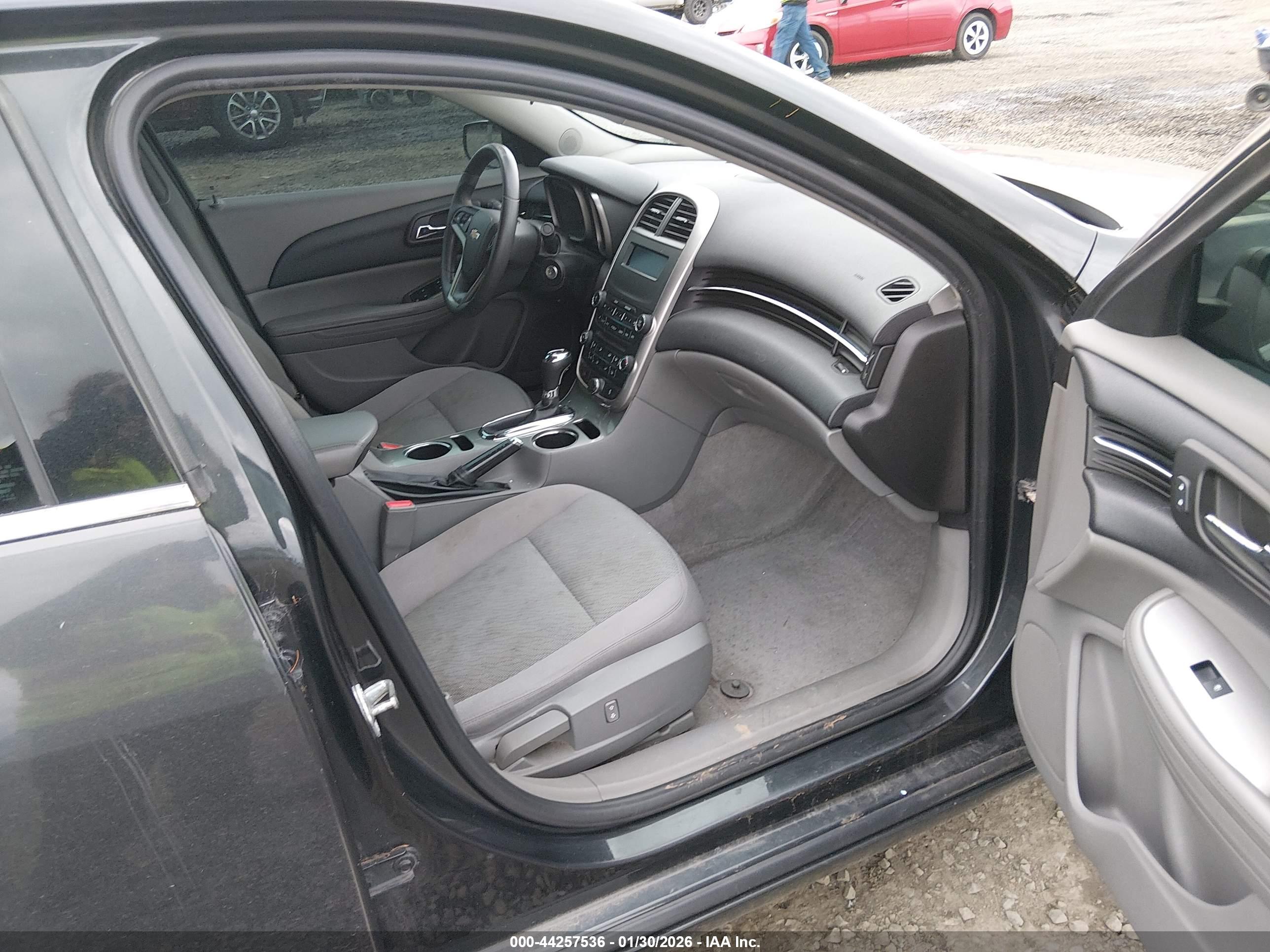 CHEVROLET MALIBU image 5