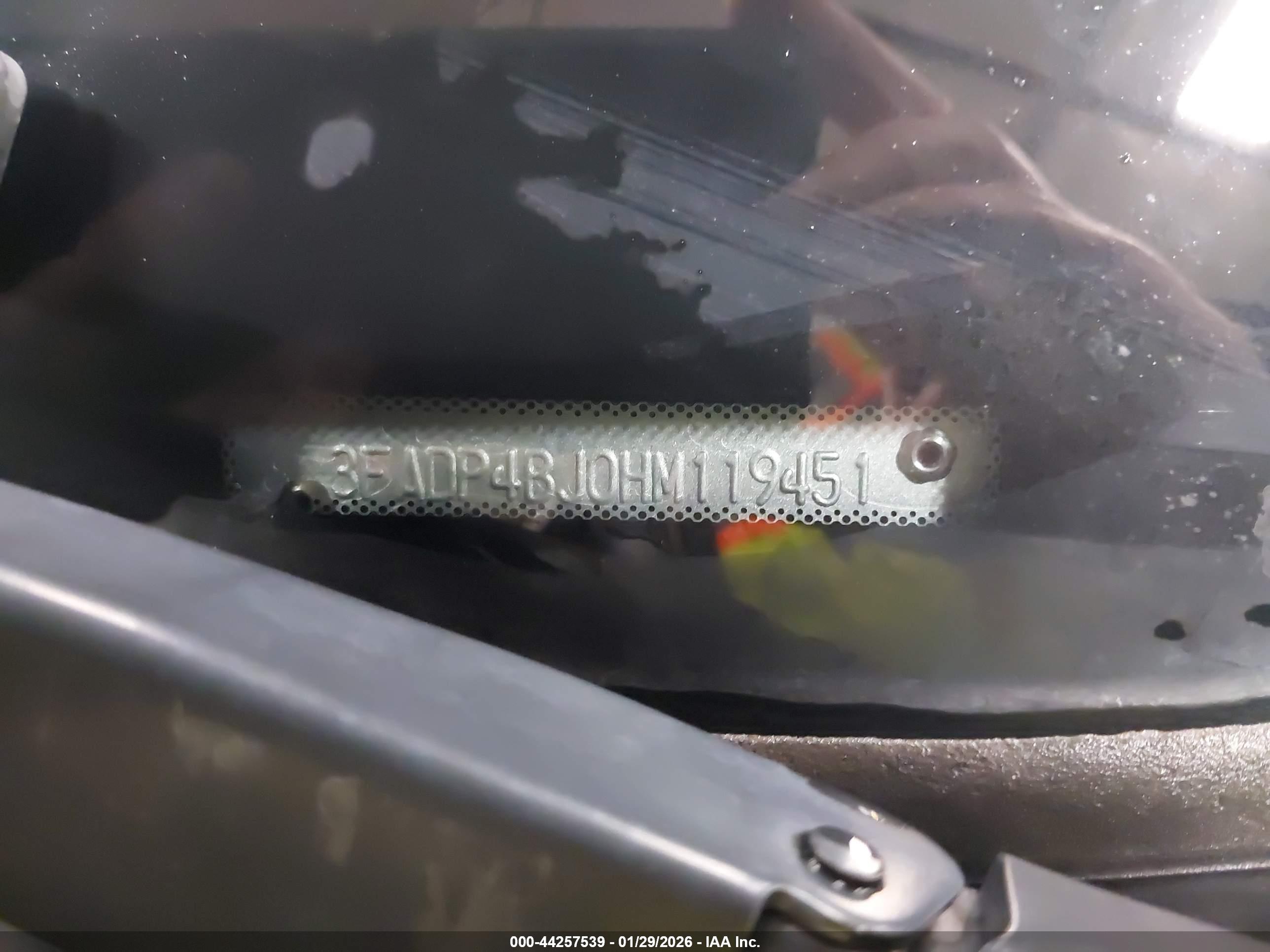 FORD FIESTA image 9