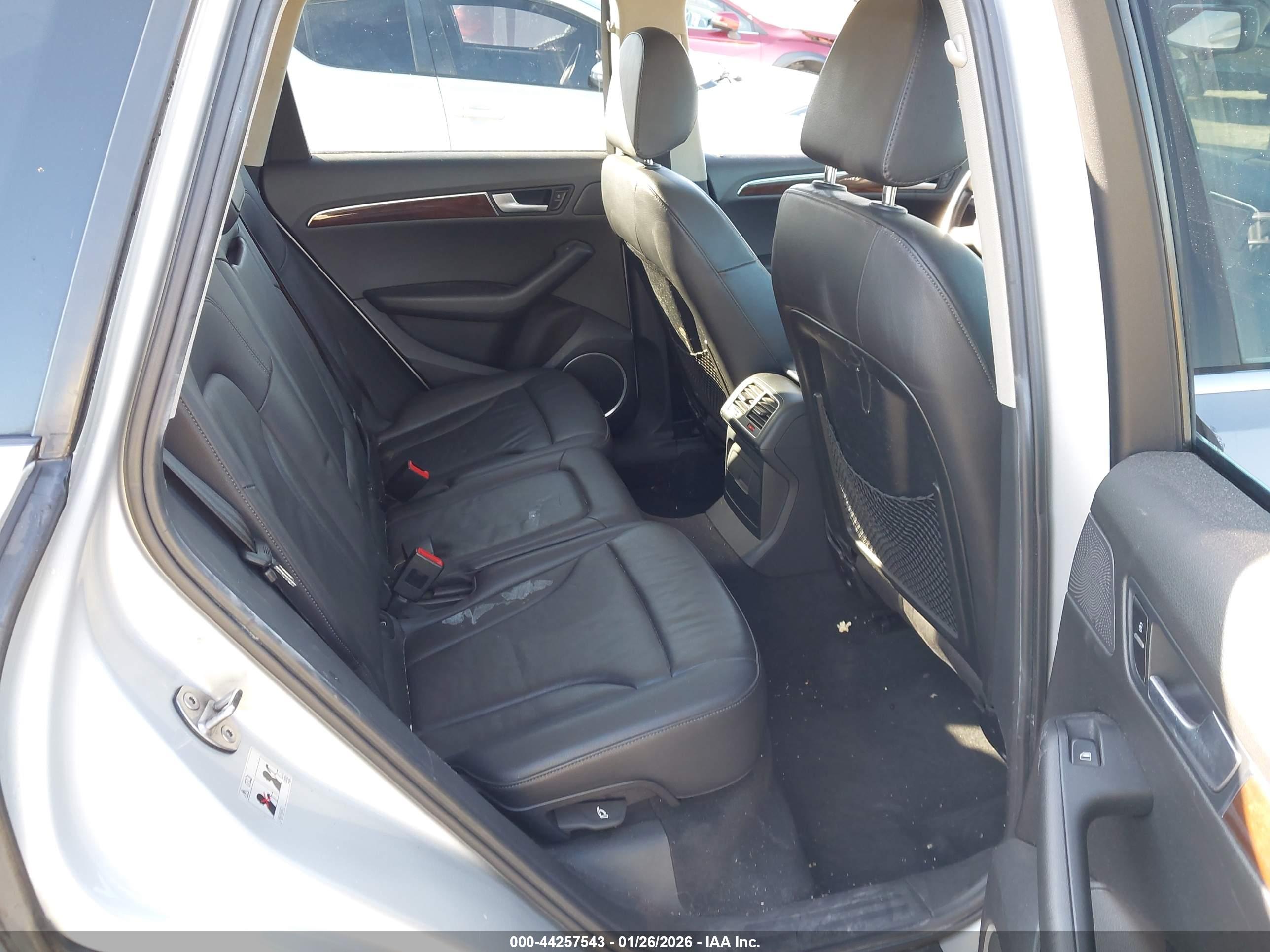AUDI Q5 image 8