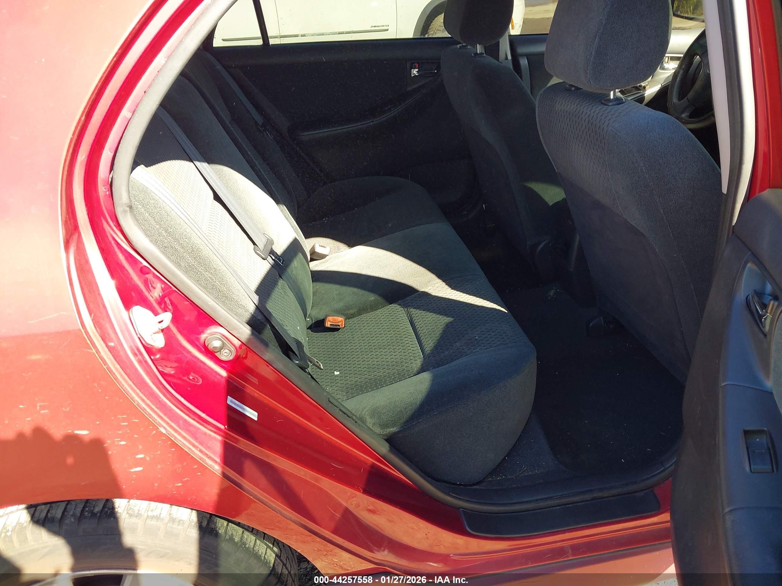 TOYOTA COROLLA image 8