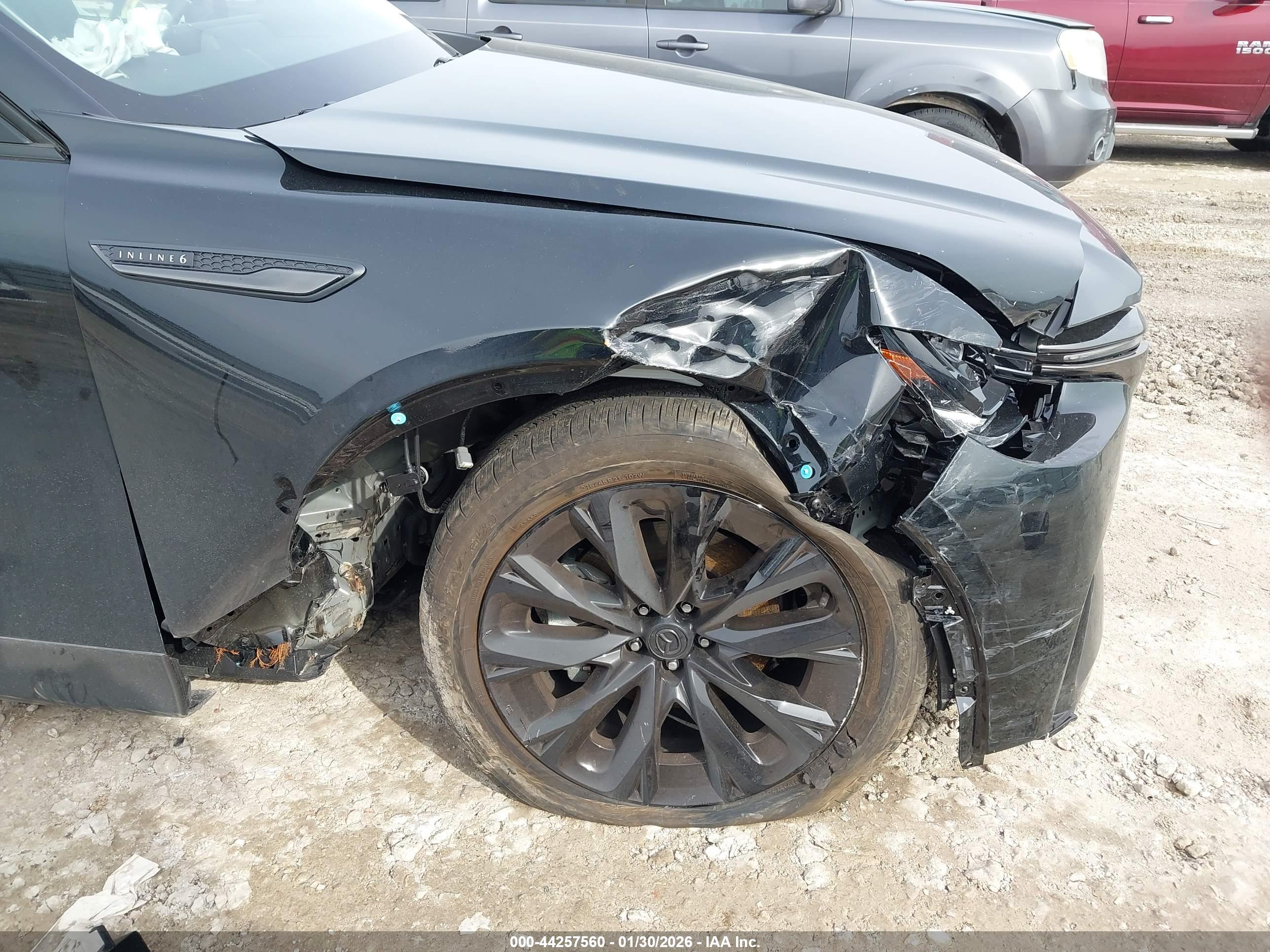 MAZDA CX-90 image 6