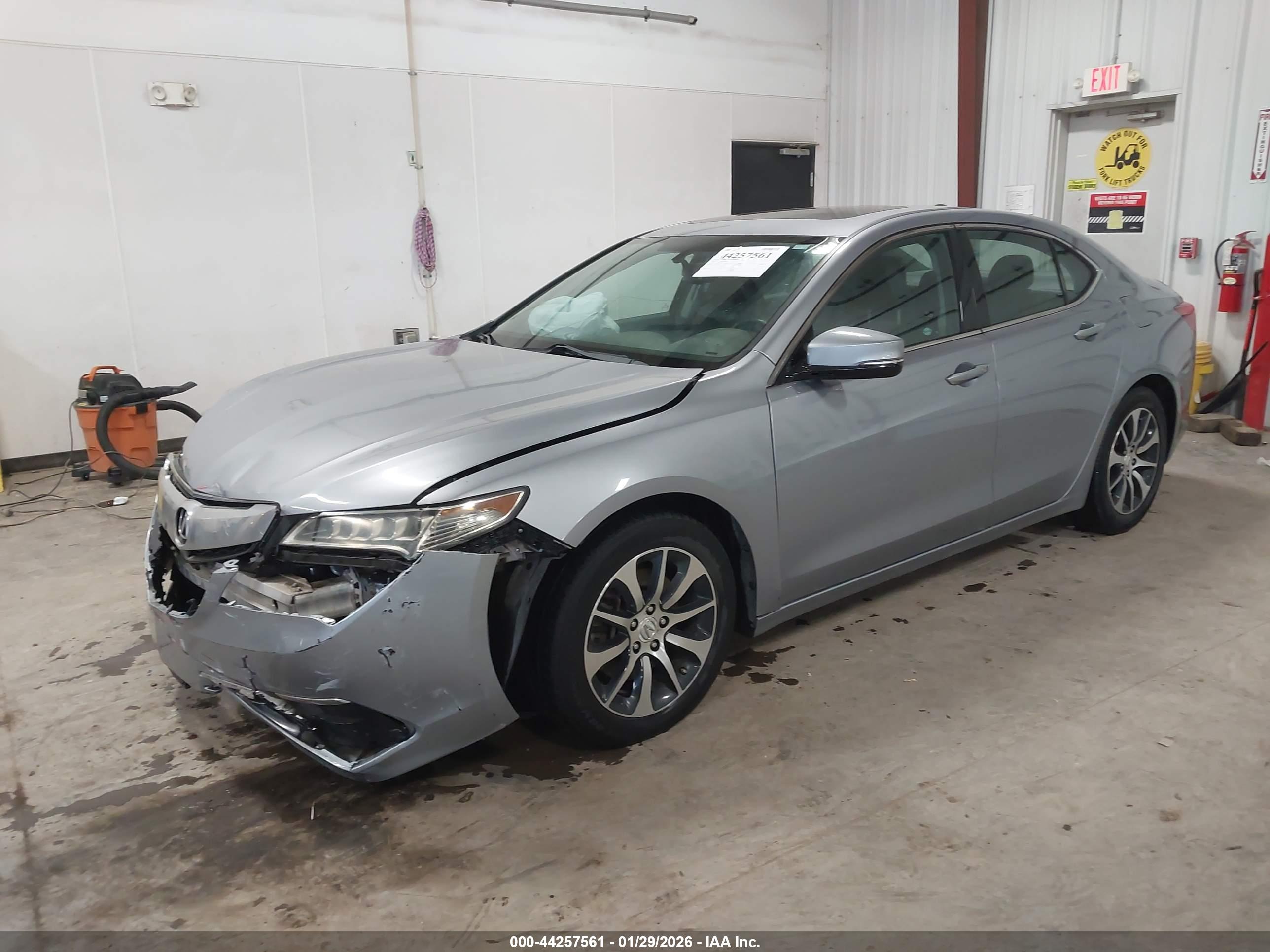 ACURA TLX image 2