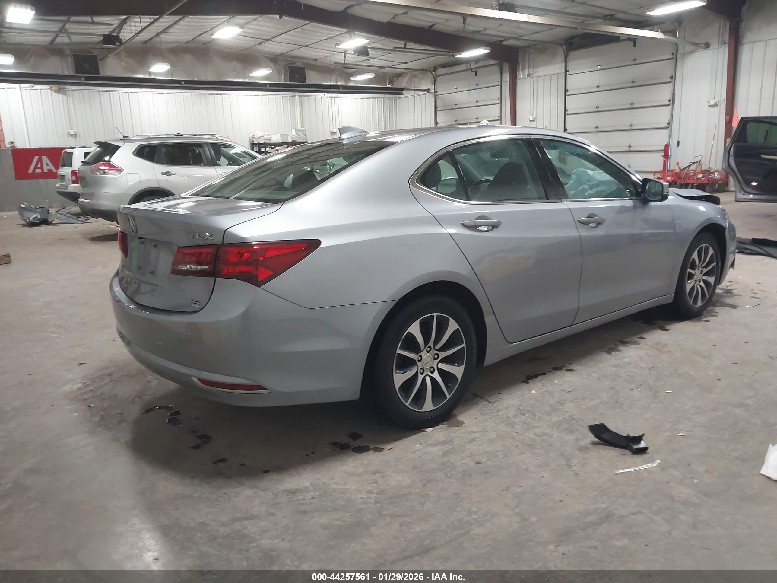 ACURA TLX image 4