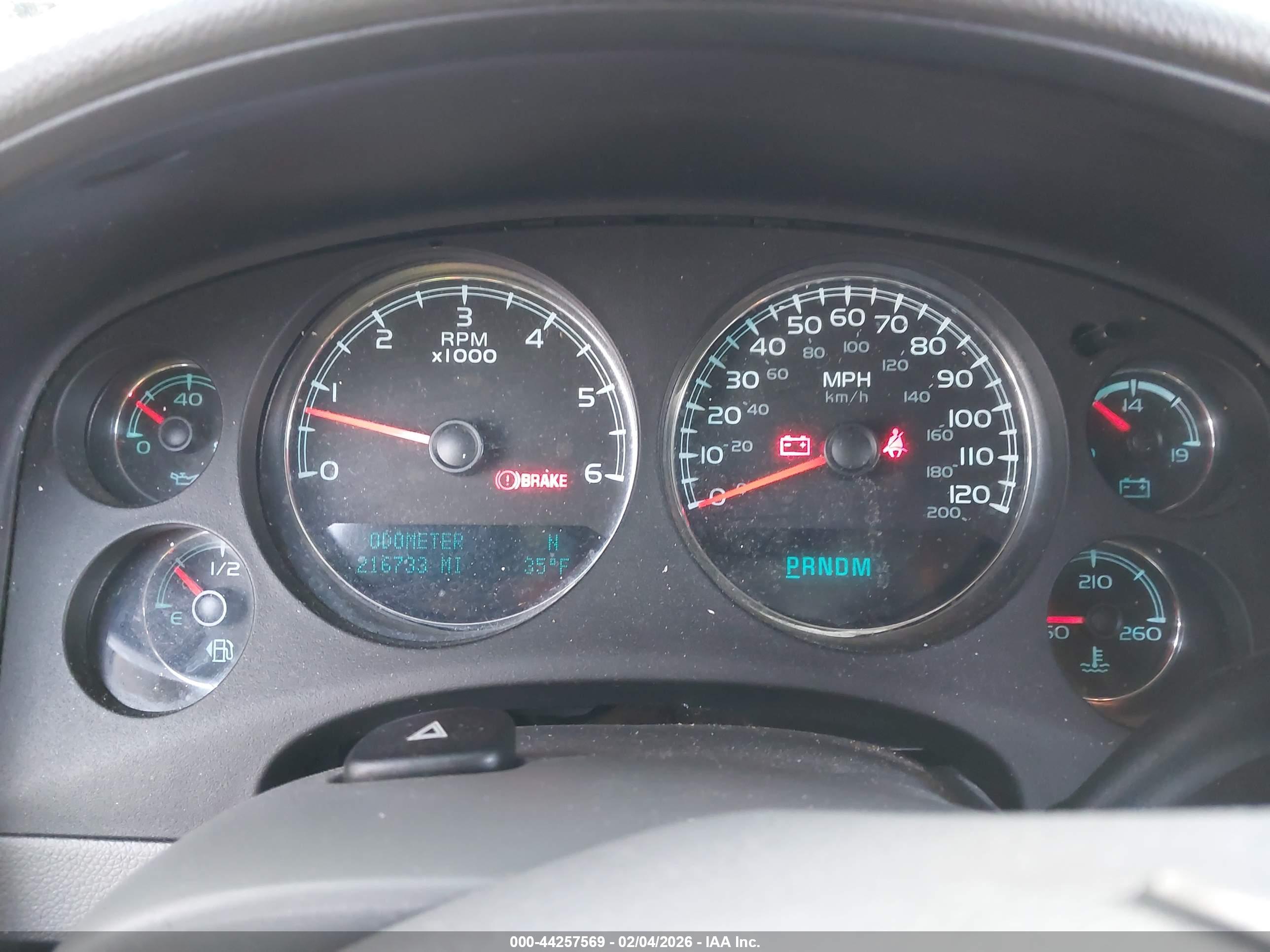CHEVROLET TAHOE image 7