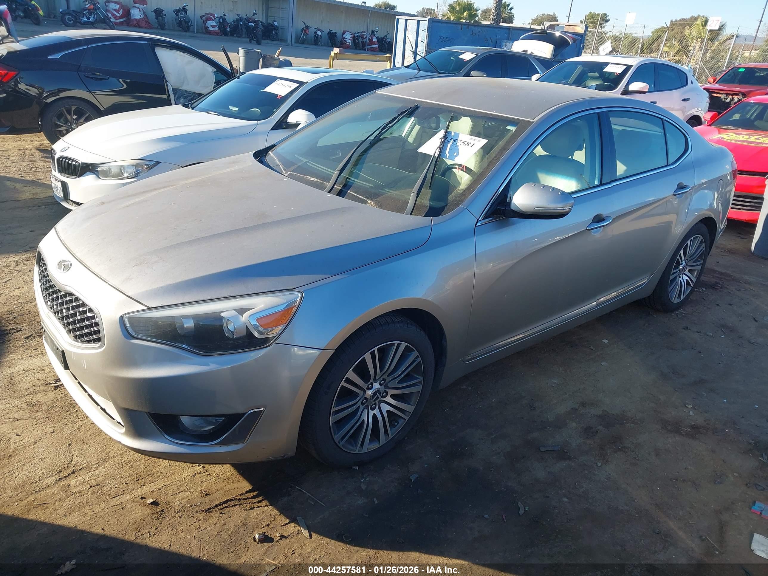 KIA CADENZA image 2