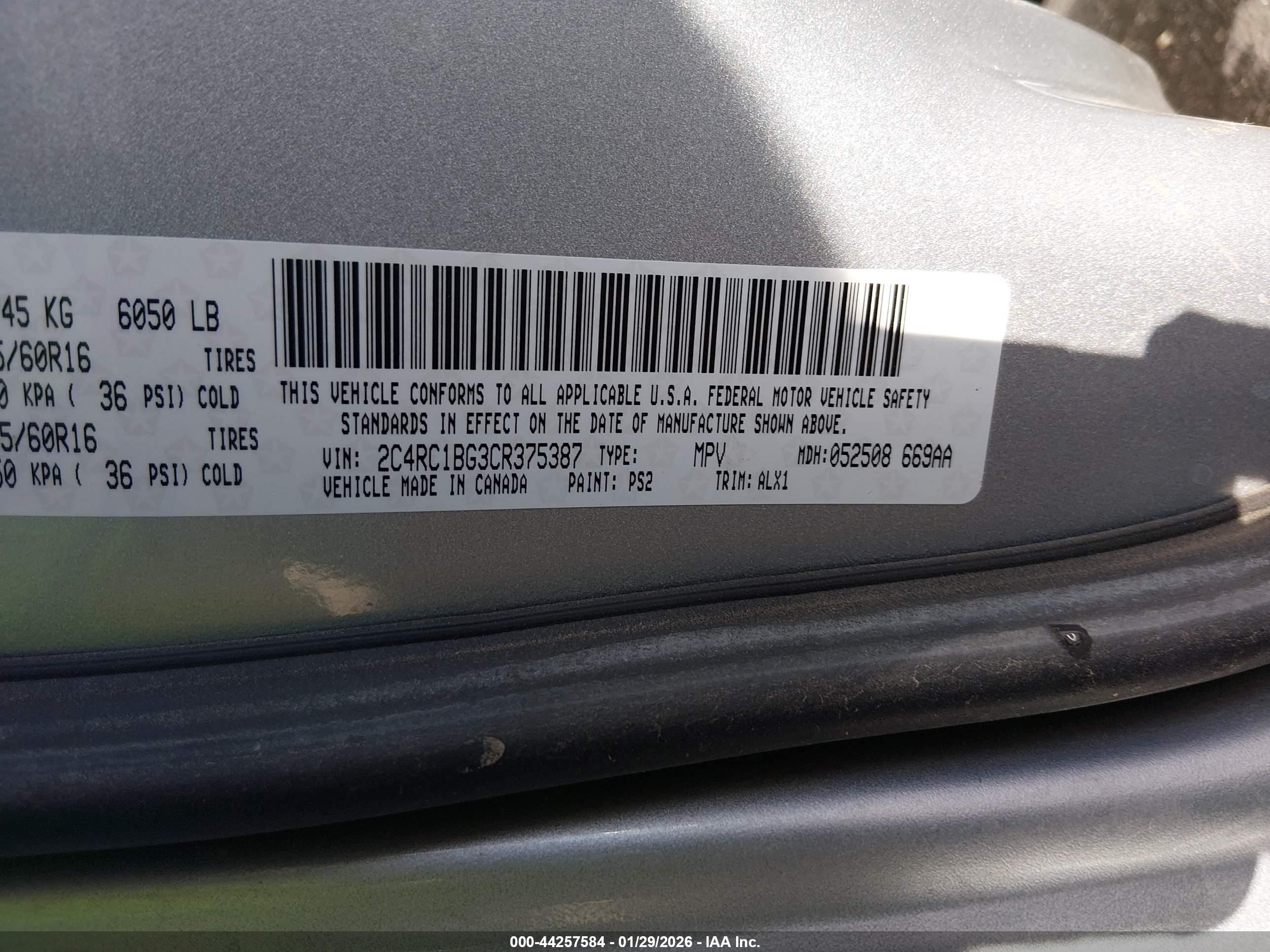 CHRYSLER TOWN image 9
