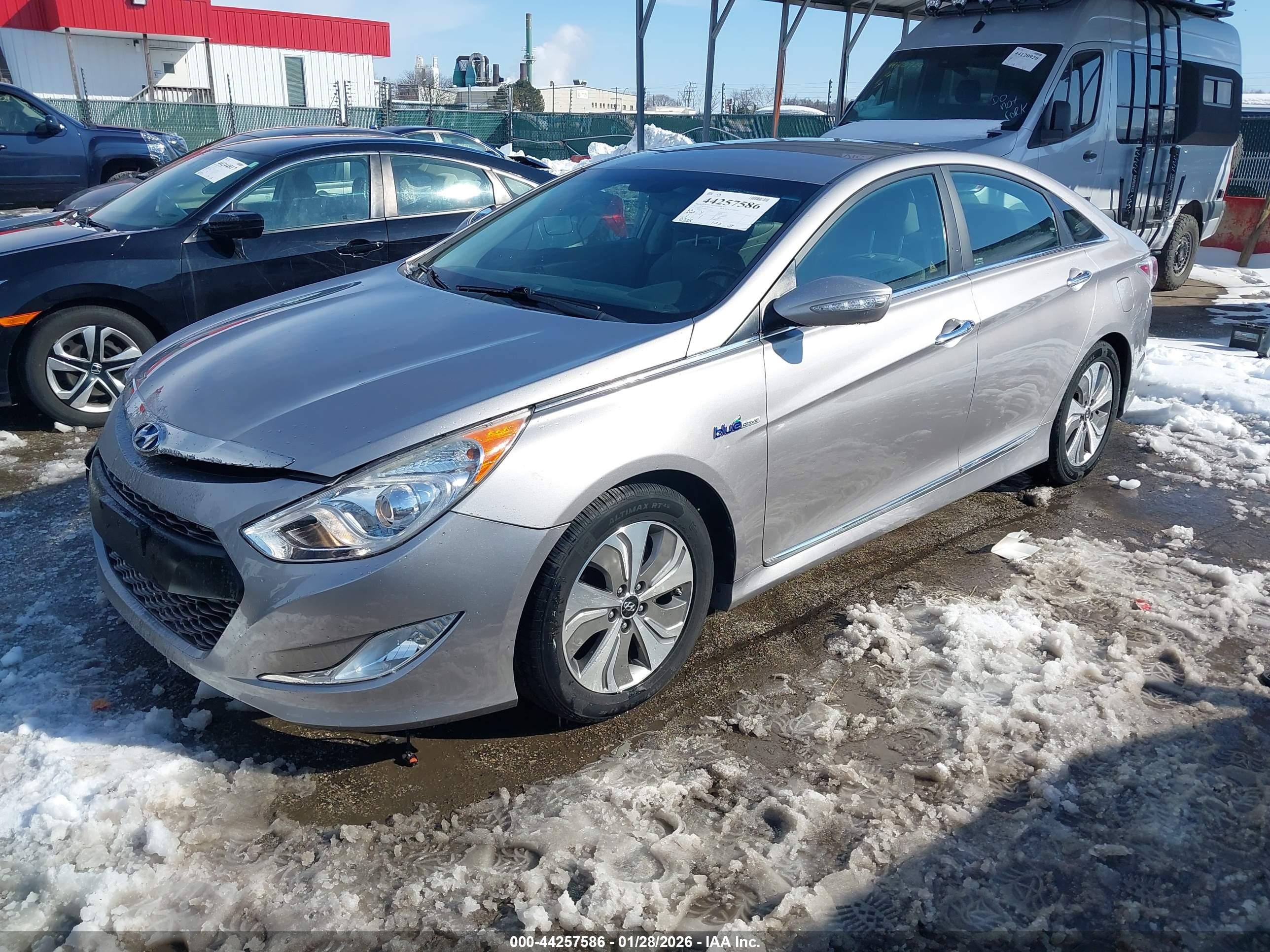 HYUNDAI SONATA image 2