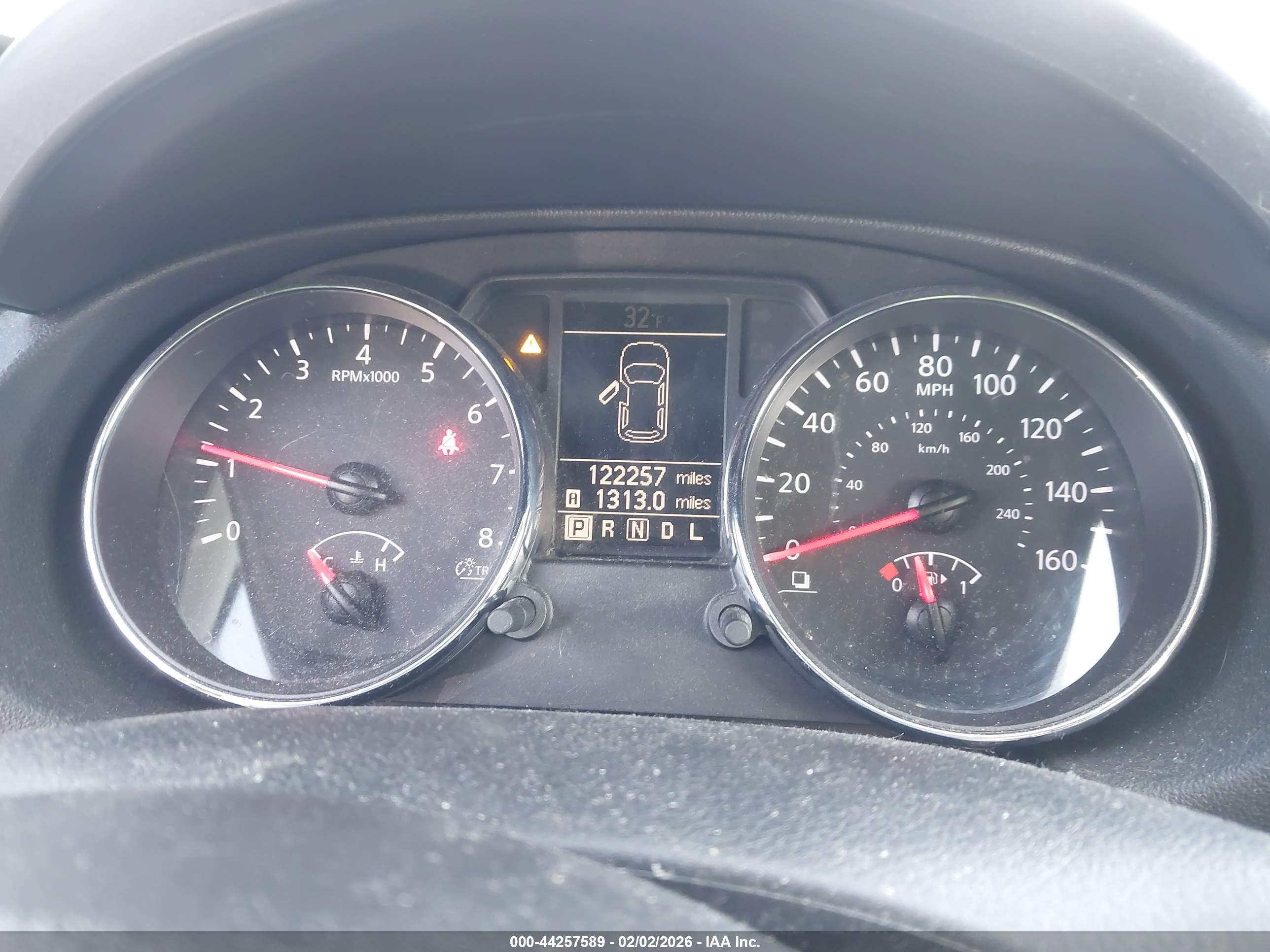 NISSAN ROGUE image 7