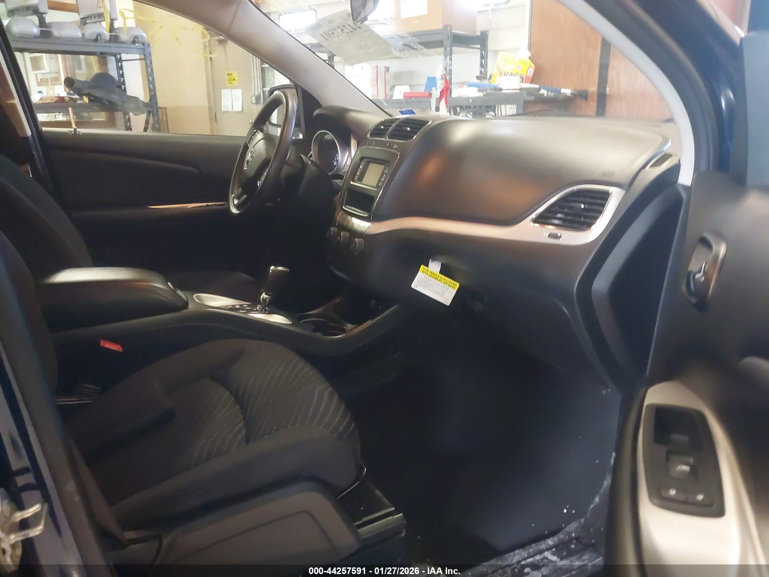 DODGE JOURNEY image 5