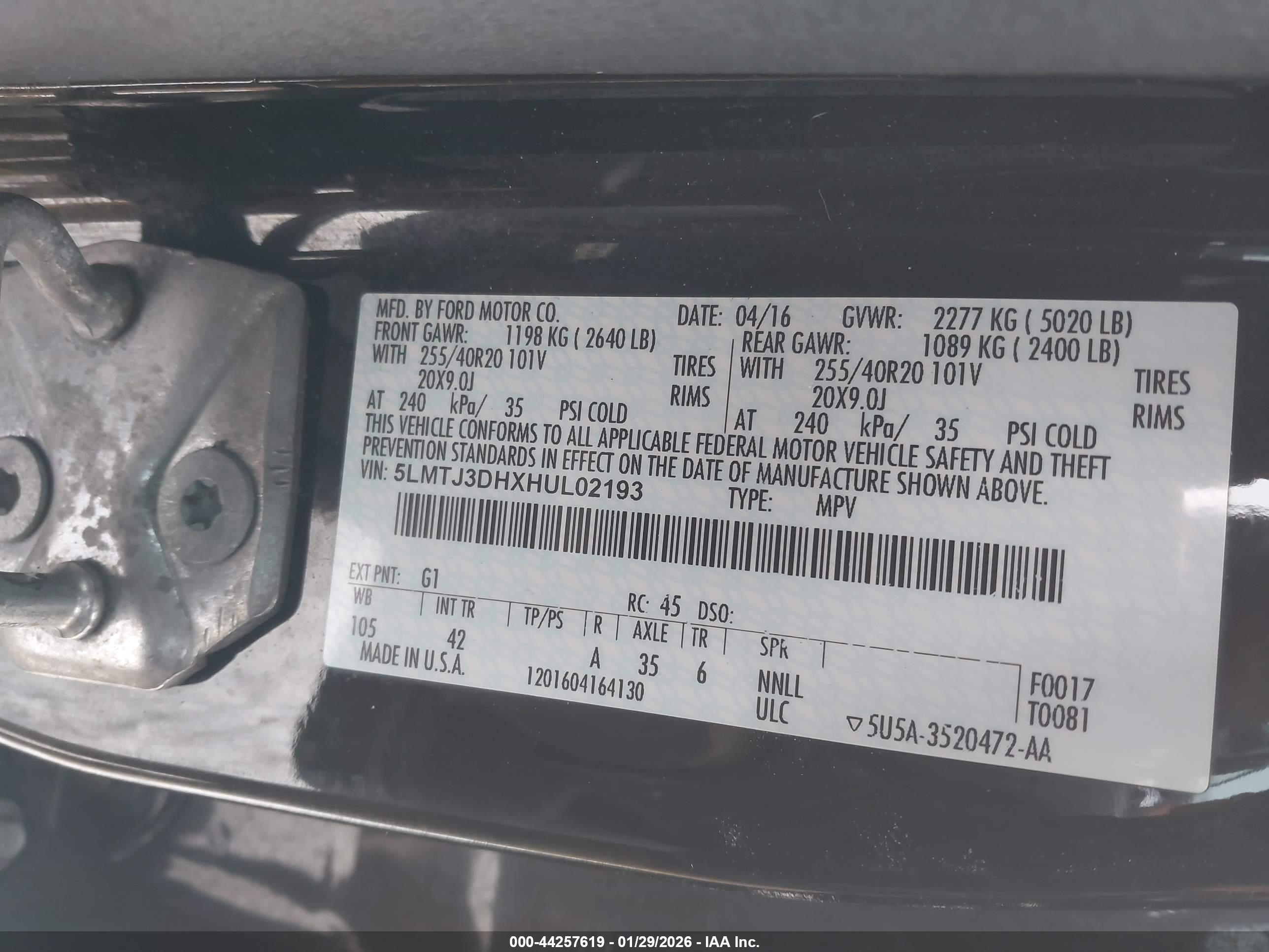 LINCOLN MKC image 9