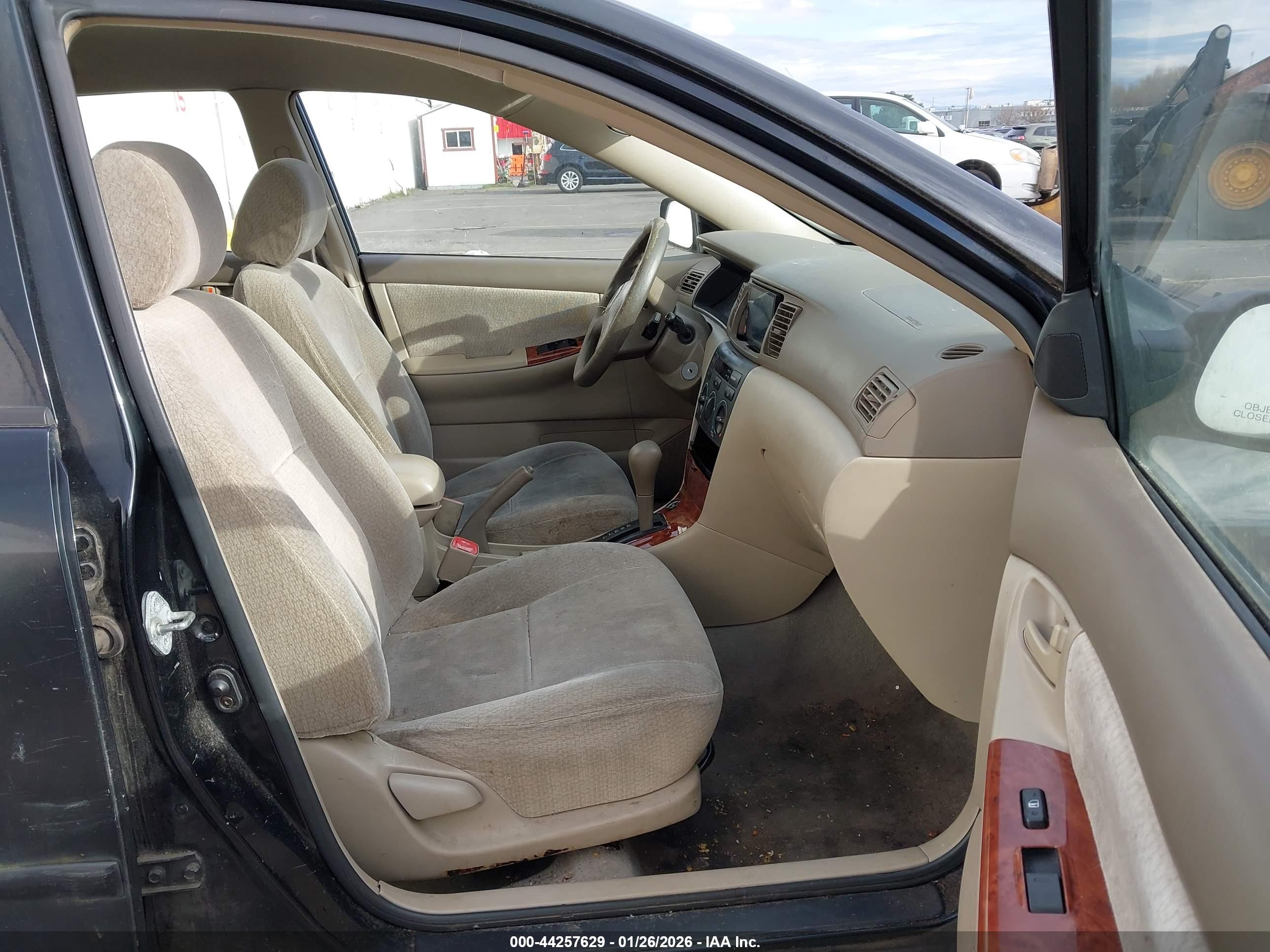 TOYOTA COROLLA image 5