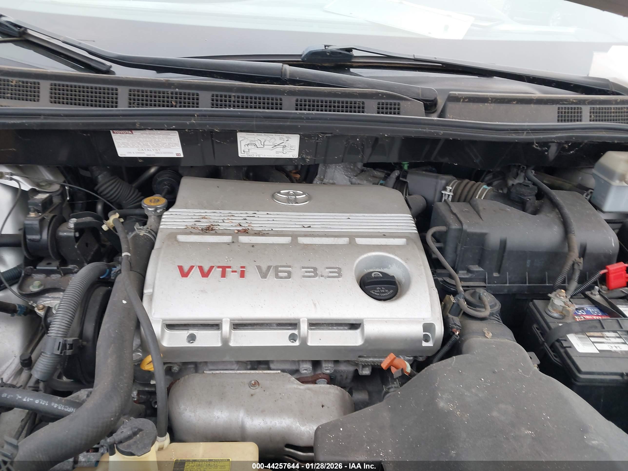 TOYOTA SIENNA image 10