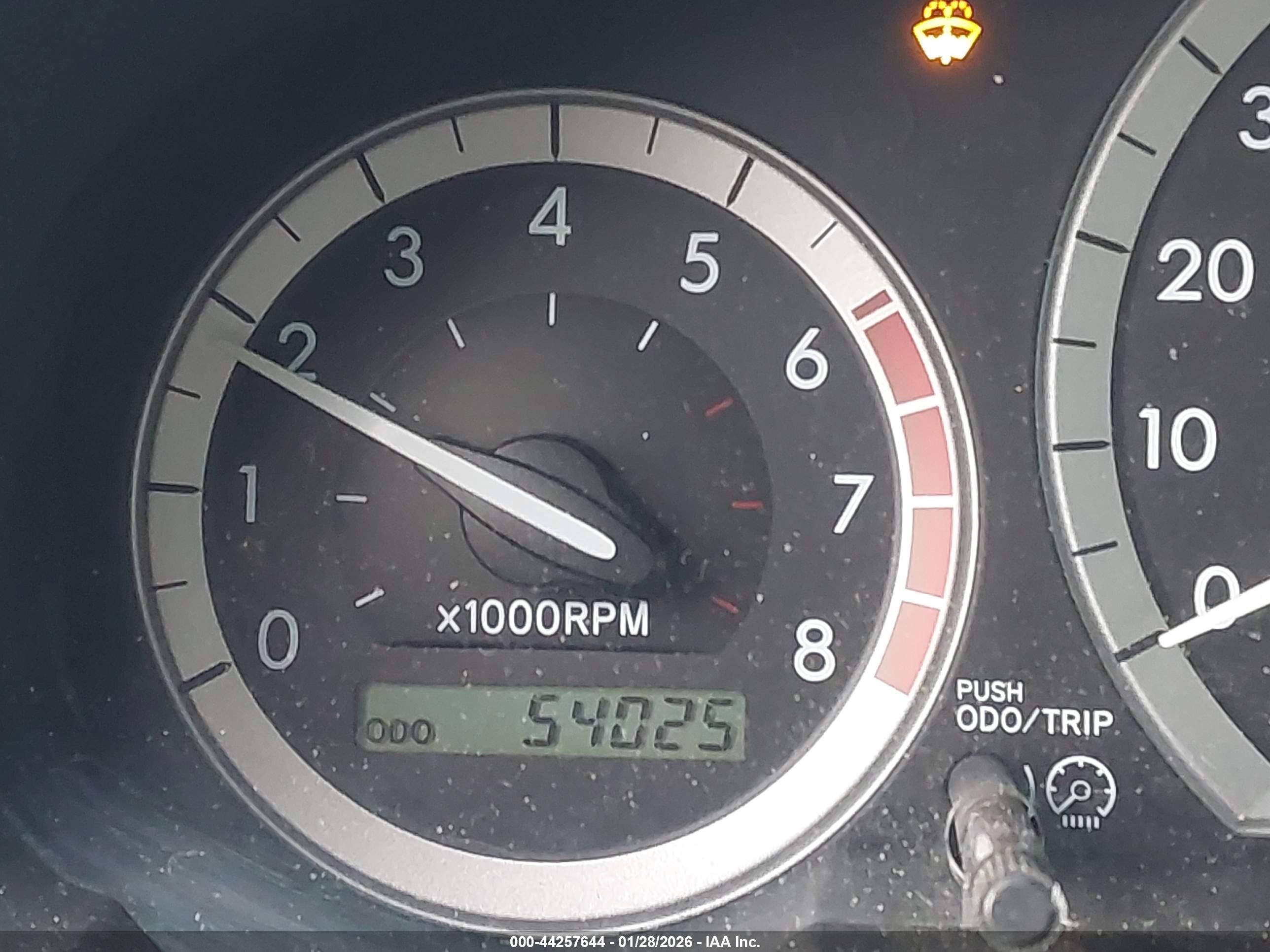 TOYOTA SIENNA image 7