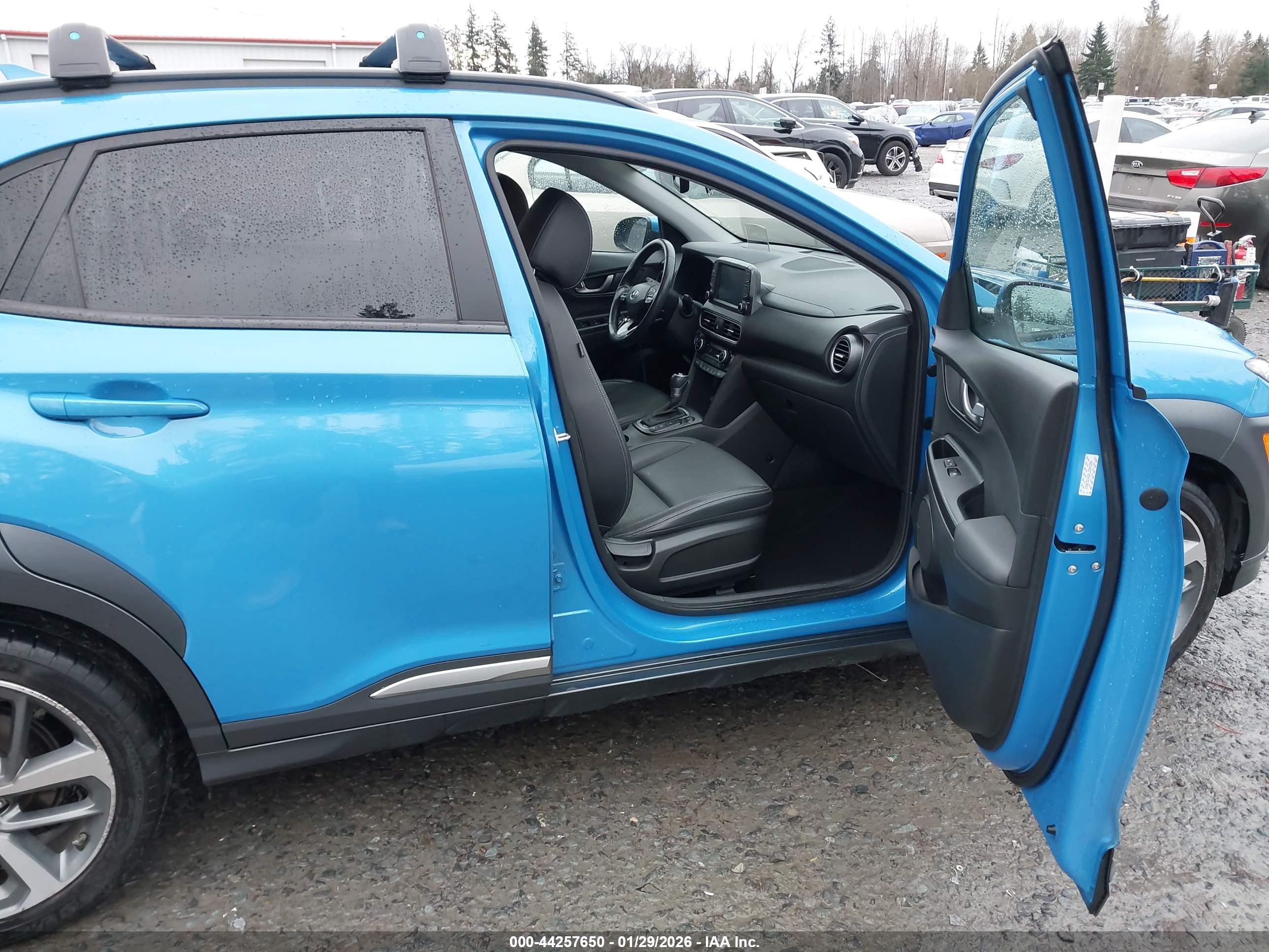 HYUNDAI KONA image 5